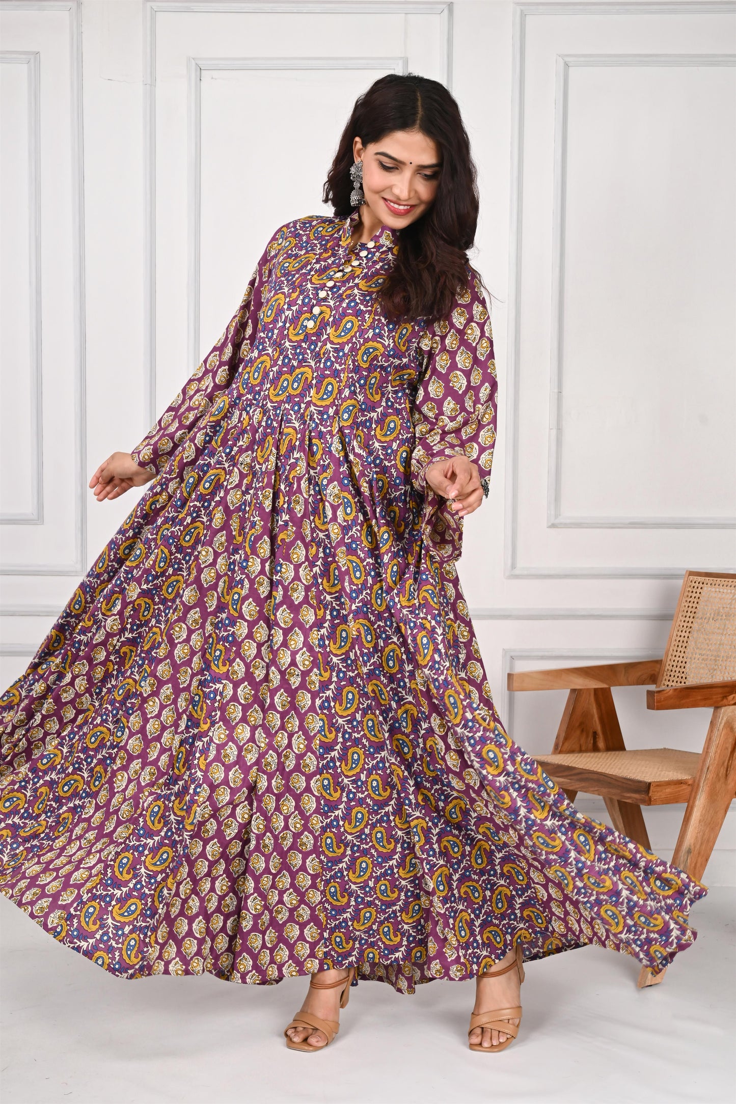 INAYA