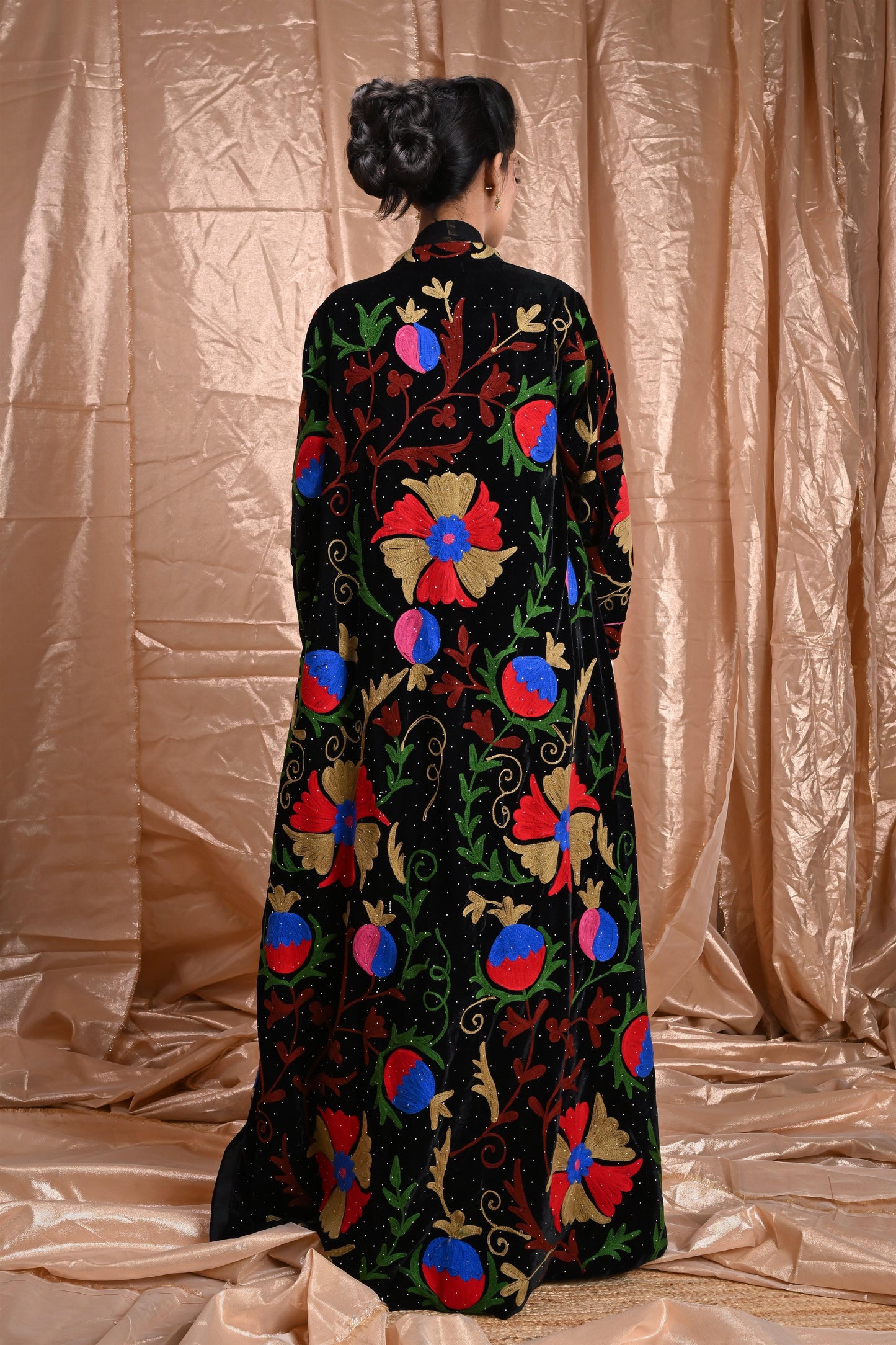 SAANJH velvet SET-PREORDER-DELIVERY IN 10 to 12 days