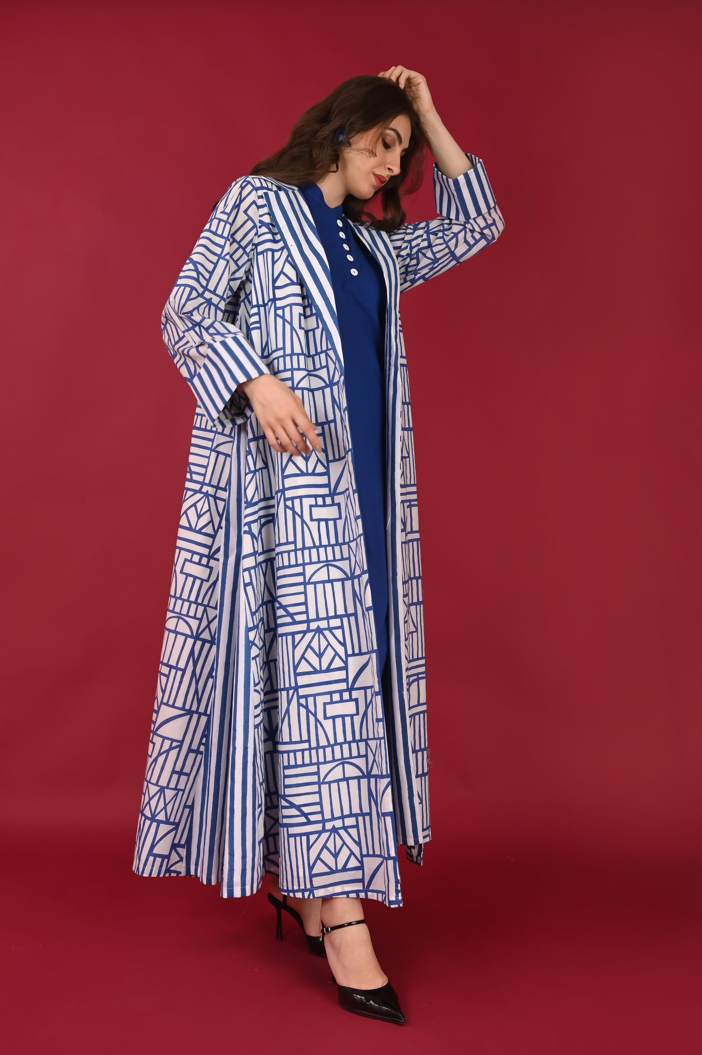Avaia Abaya Set-delivery in 7 to 10 days