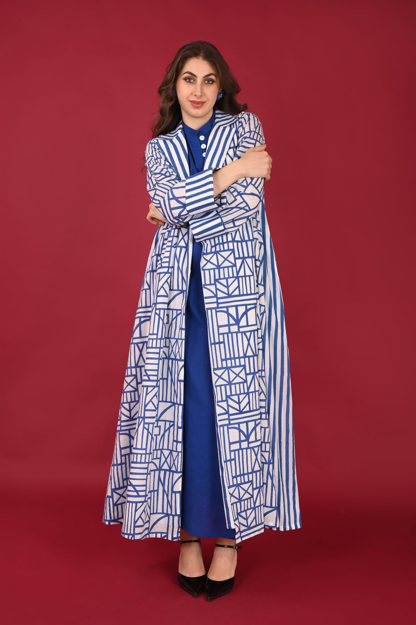 Avaia Abaya Set-delivery in 7 to 10 days