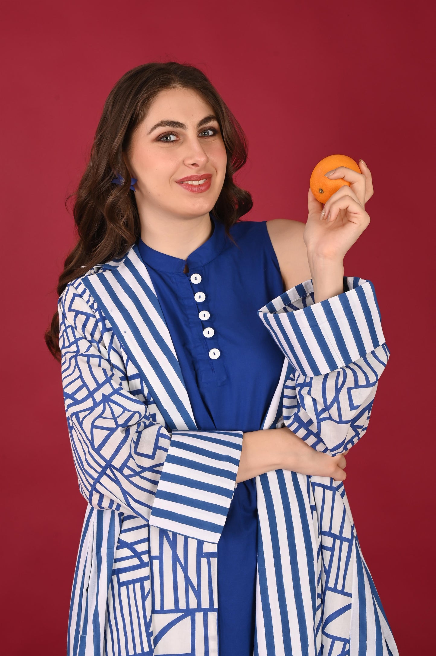 Avaia Abaya Set-delivery in 7 to 10 days