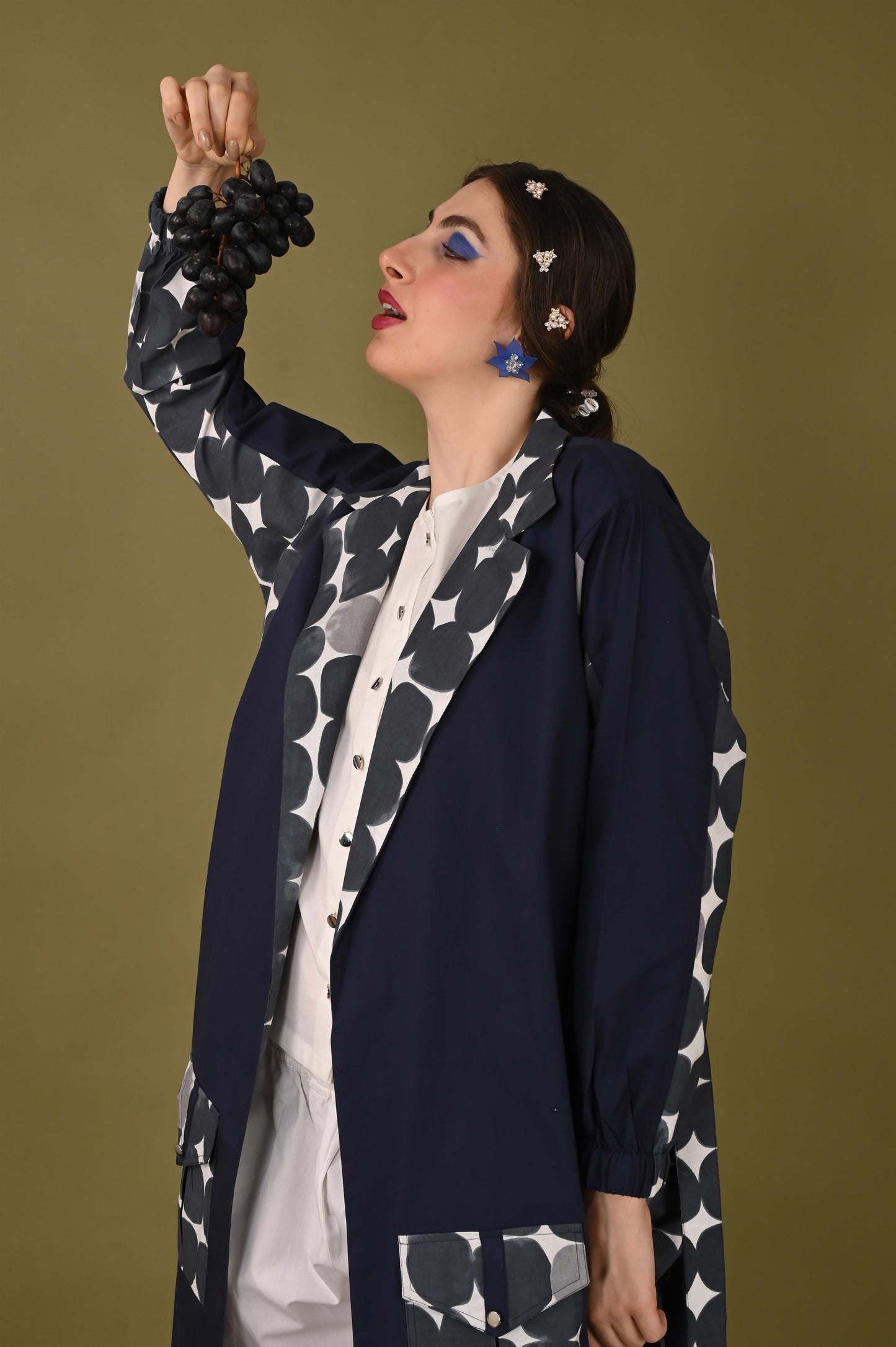 AHVI JACKET