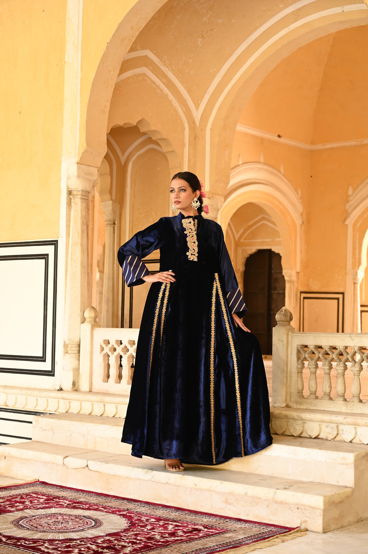 KAYA VELVET NAVY BLUE