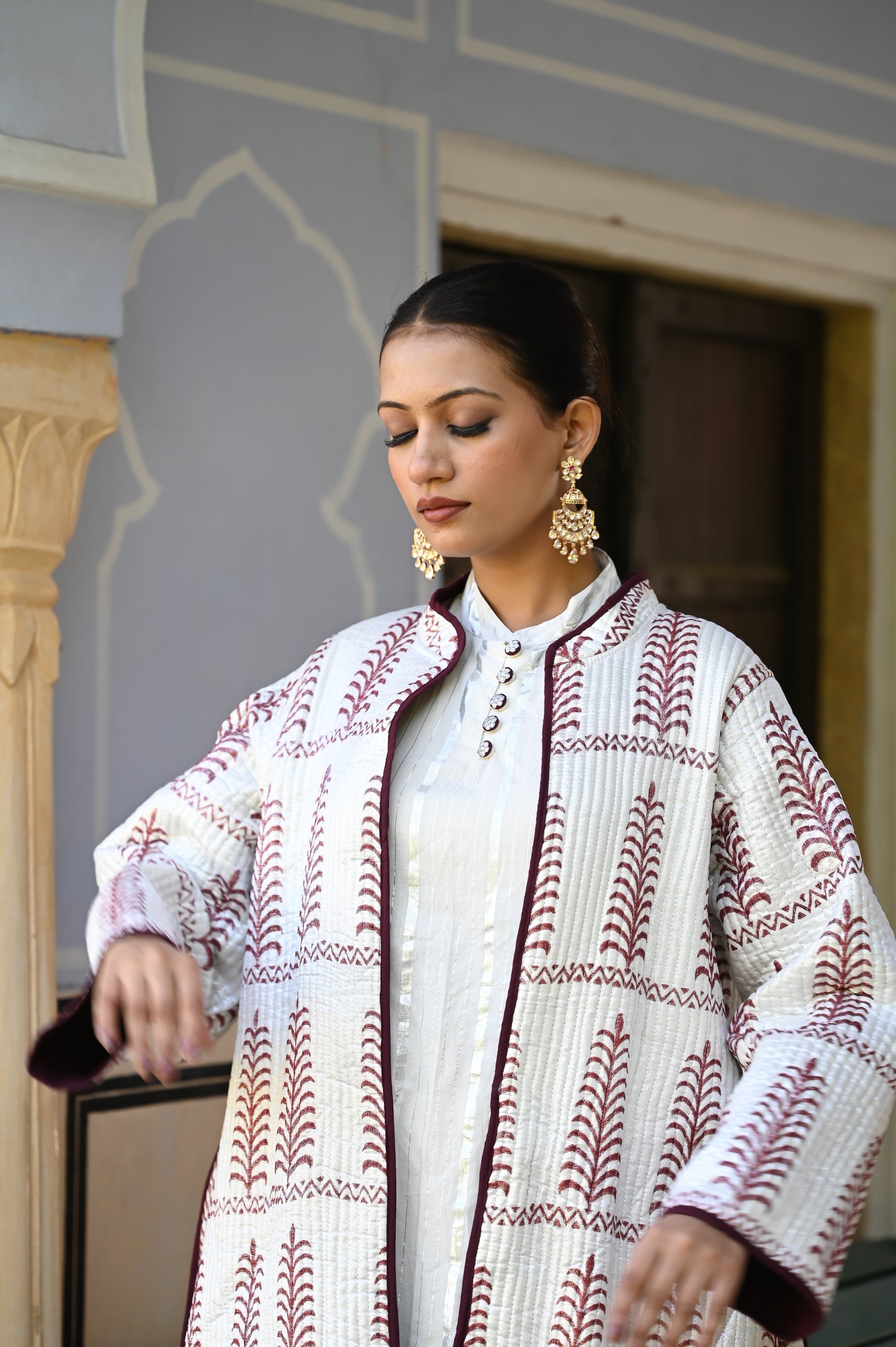 ARNISA SET SILVER -DELIVERY IN 1 TO 2 DAYS