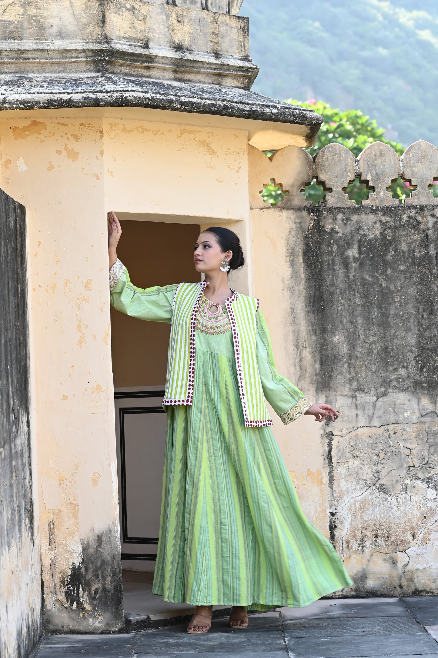 SERAYA SET GREEN-delivery in 7 to 10 days