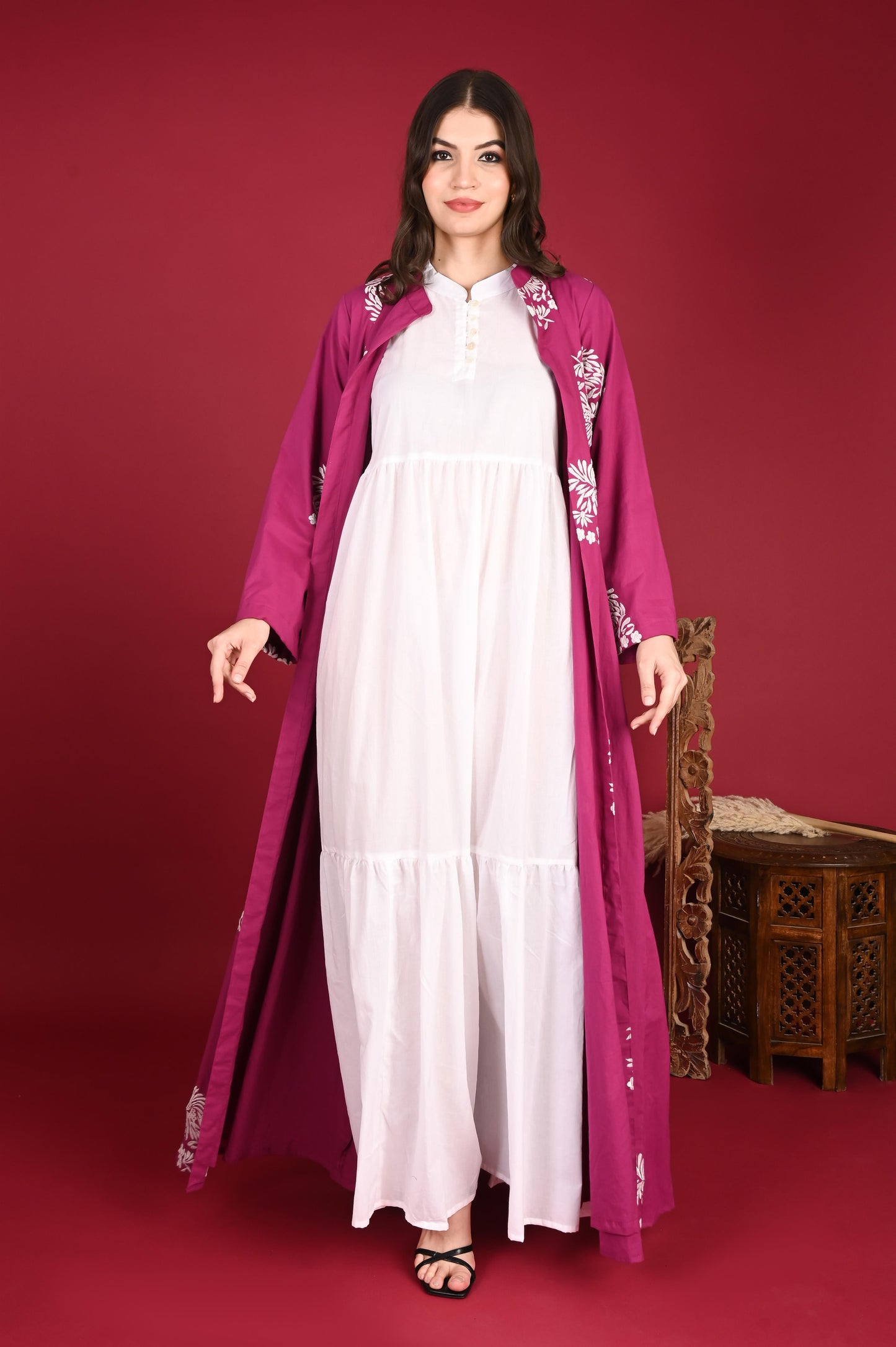 Sarayah set fuscia-delivery in 7 to 10 days