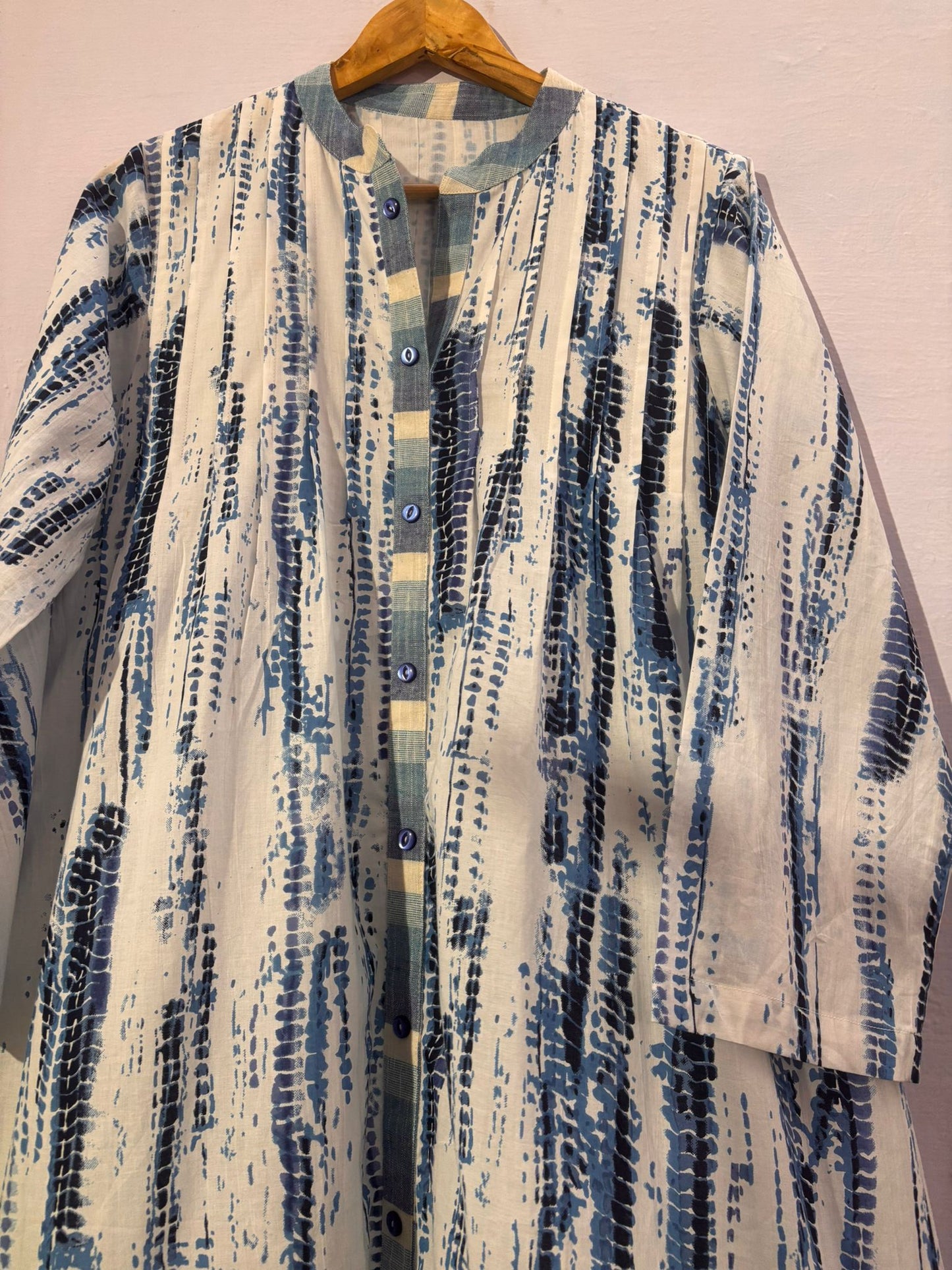 Isha Tie dye cotton kaftan-delivery in 7 to 10 days
