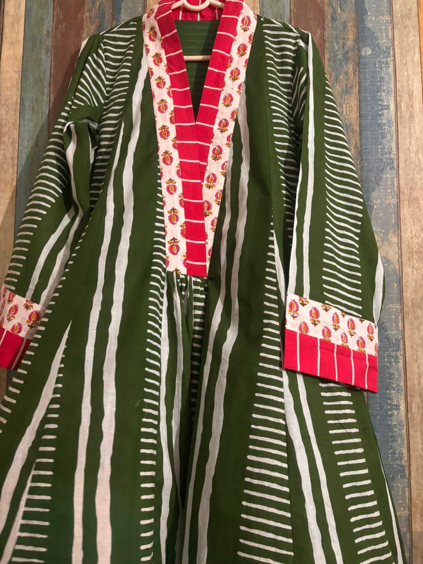 MISKA white and green -delivery in 7 to 10 days-LIMITED Edition