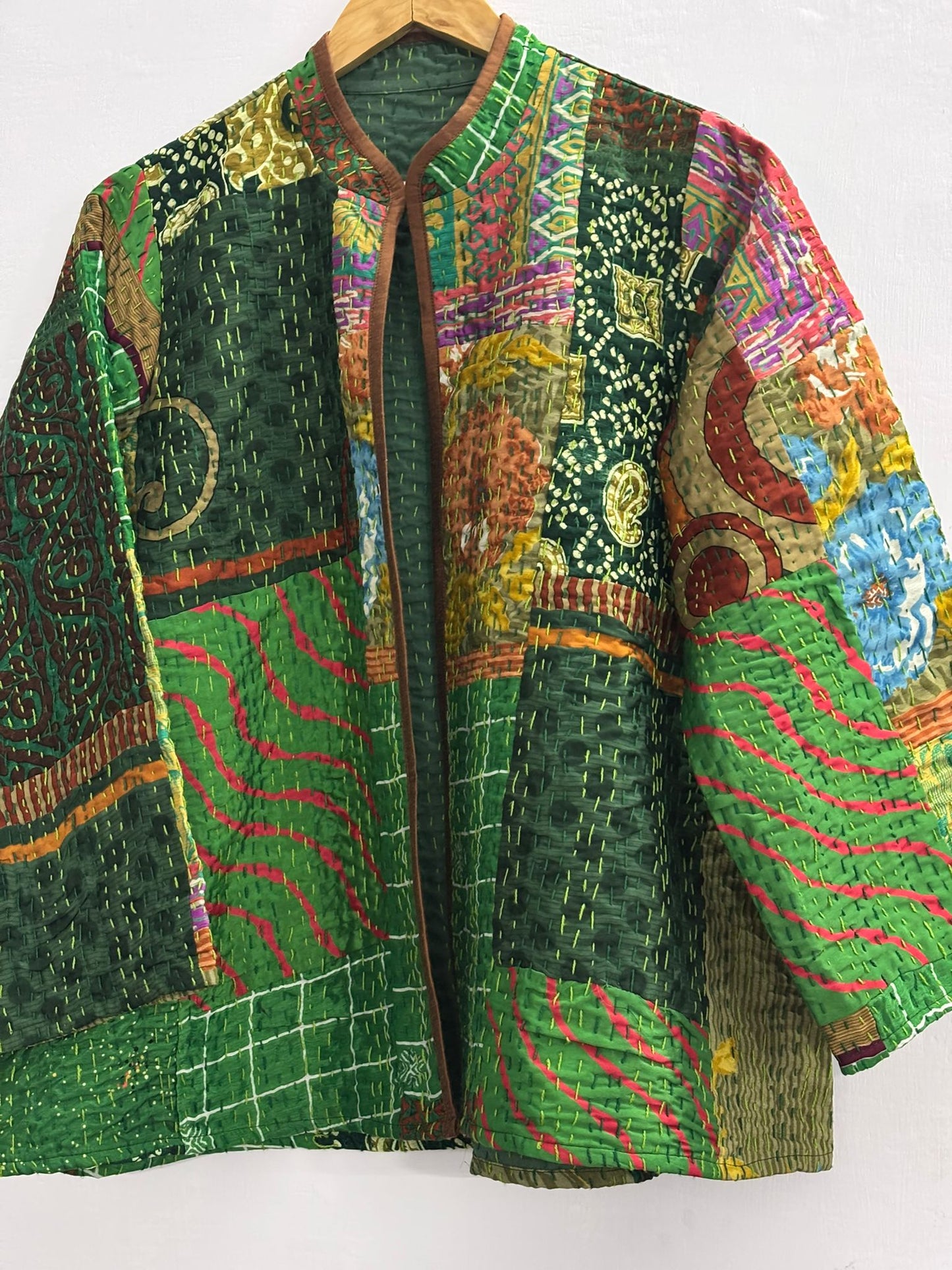 MANAH VINTAGE SILK AND COTTON HANDMADE GREEN JACKET- DELIVERY IN 7 TO 10 DAYS