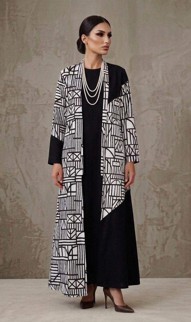 PRAVI BLACK-DELIVERY IN 3 TO 4 DAYS