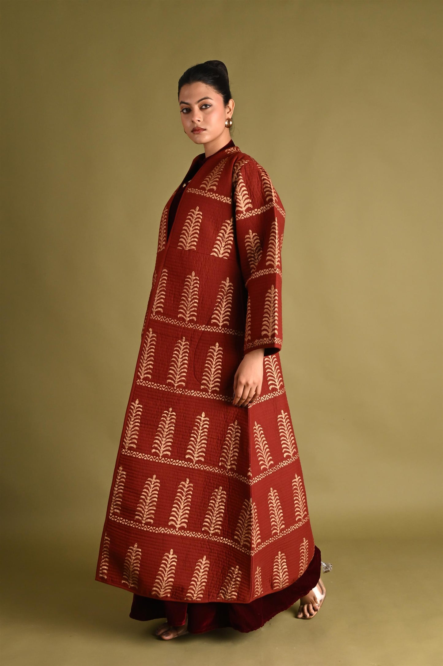 EVA MAROON AND GOLD WINTER QUILTED JACKET-DELIVERY IN 1 TO 2 DAYS