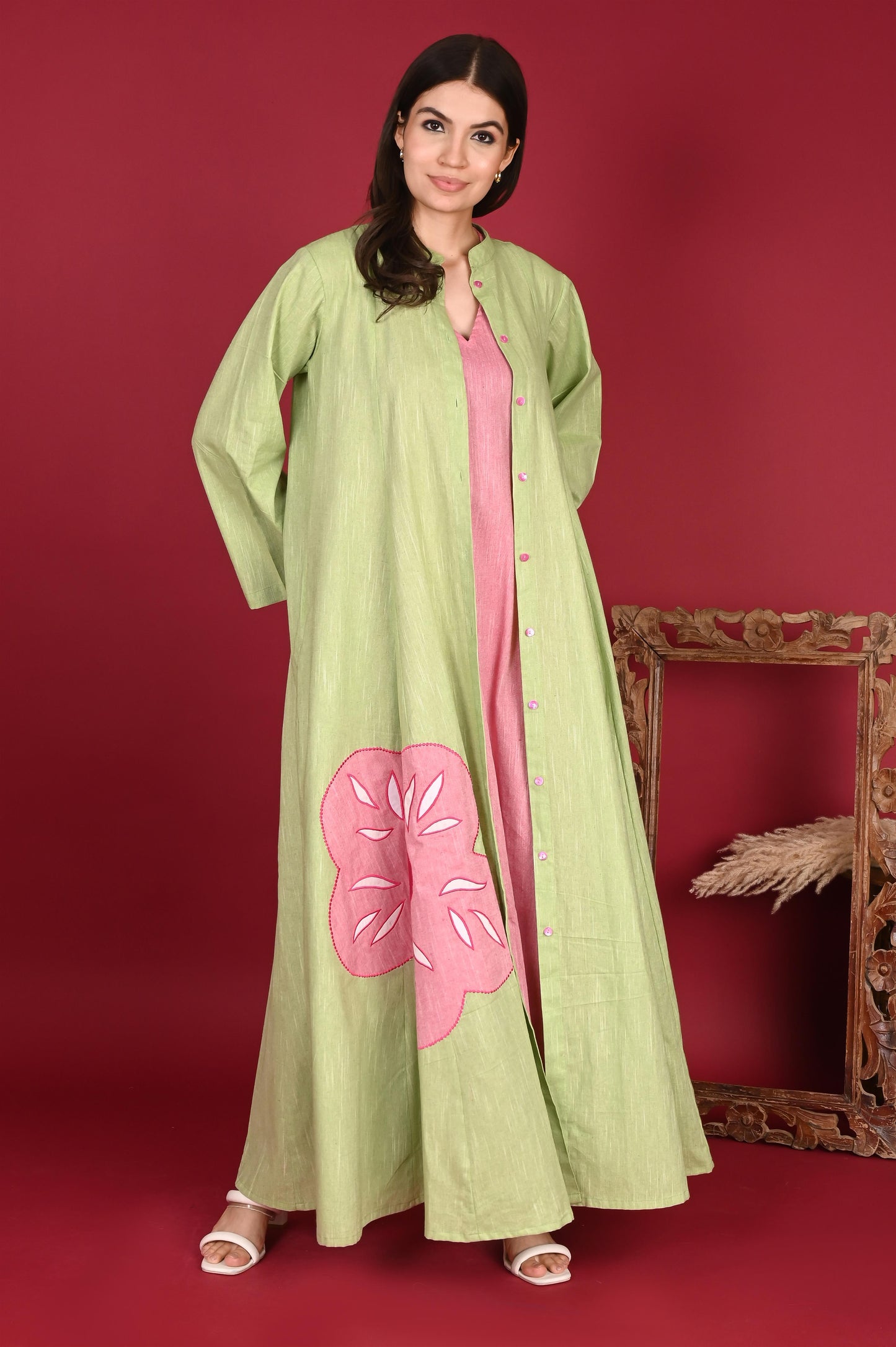 VAYU SET WOVEN COTTON APPLIQUE GREEN AND PINK