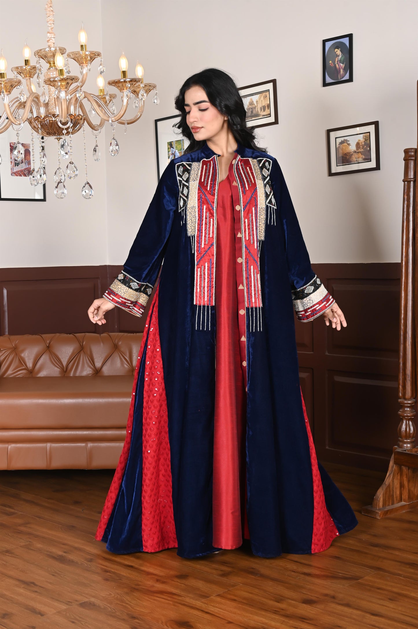 CERA  velvet  BISHT set