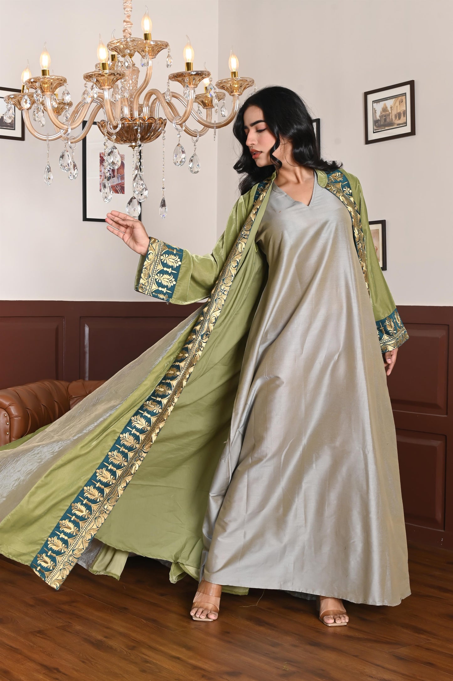 Sina velvet  BISHT set