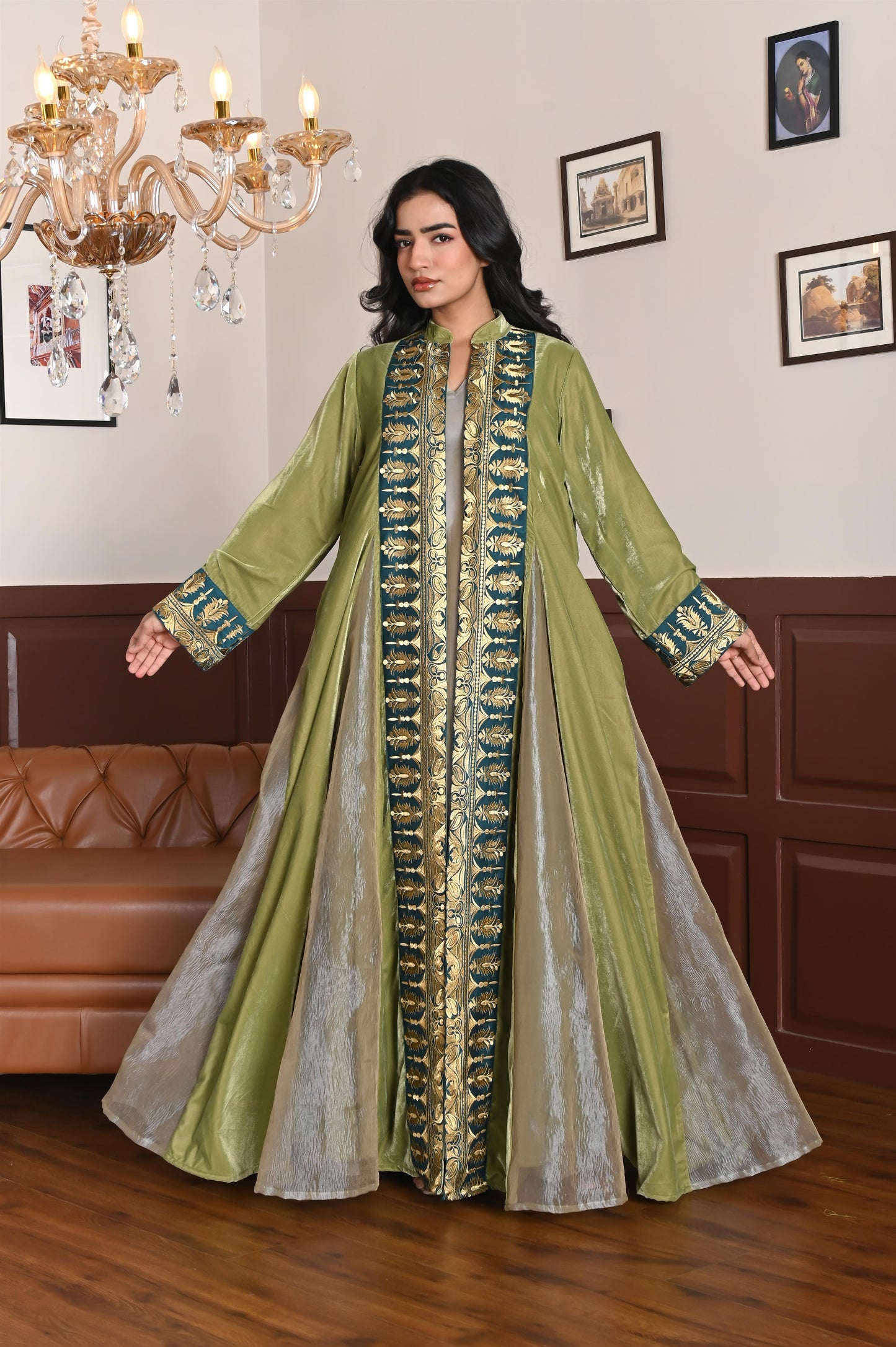 Sina velvet  BISHT set