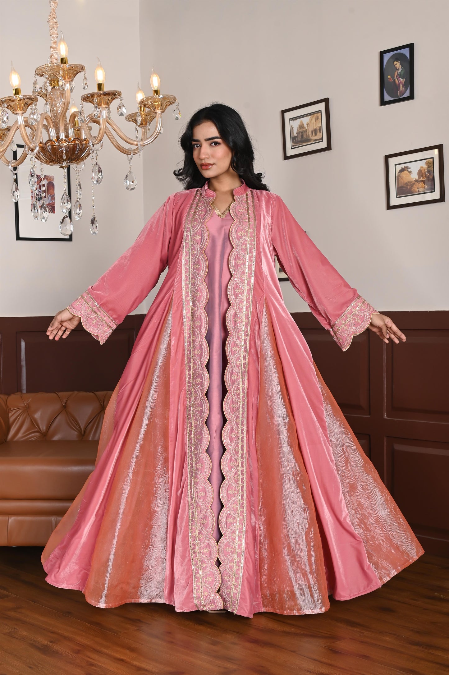 SHRI velvet  BISHT set