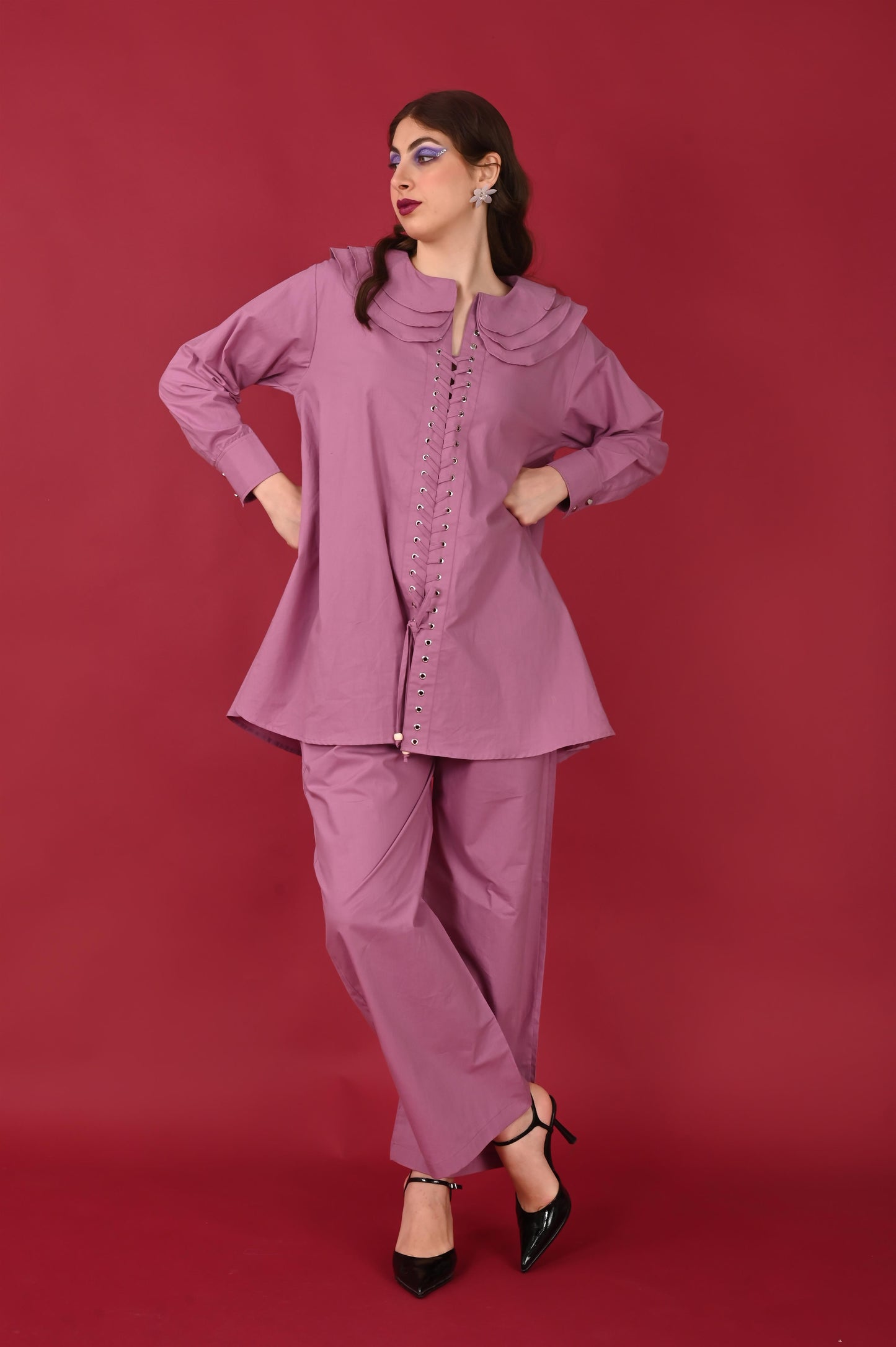 TRINAY SET
