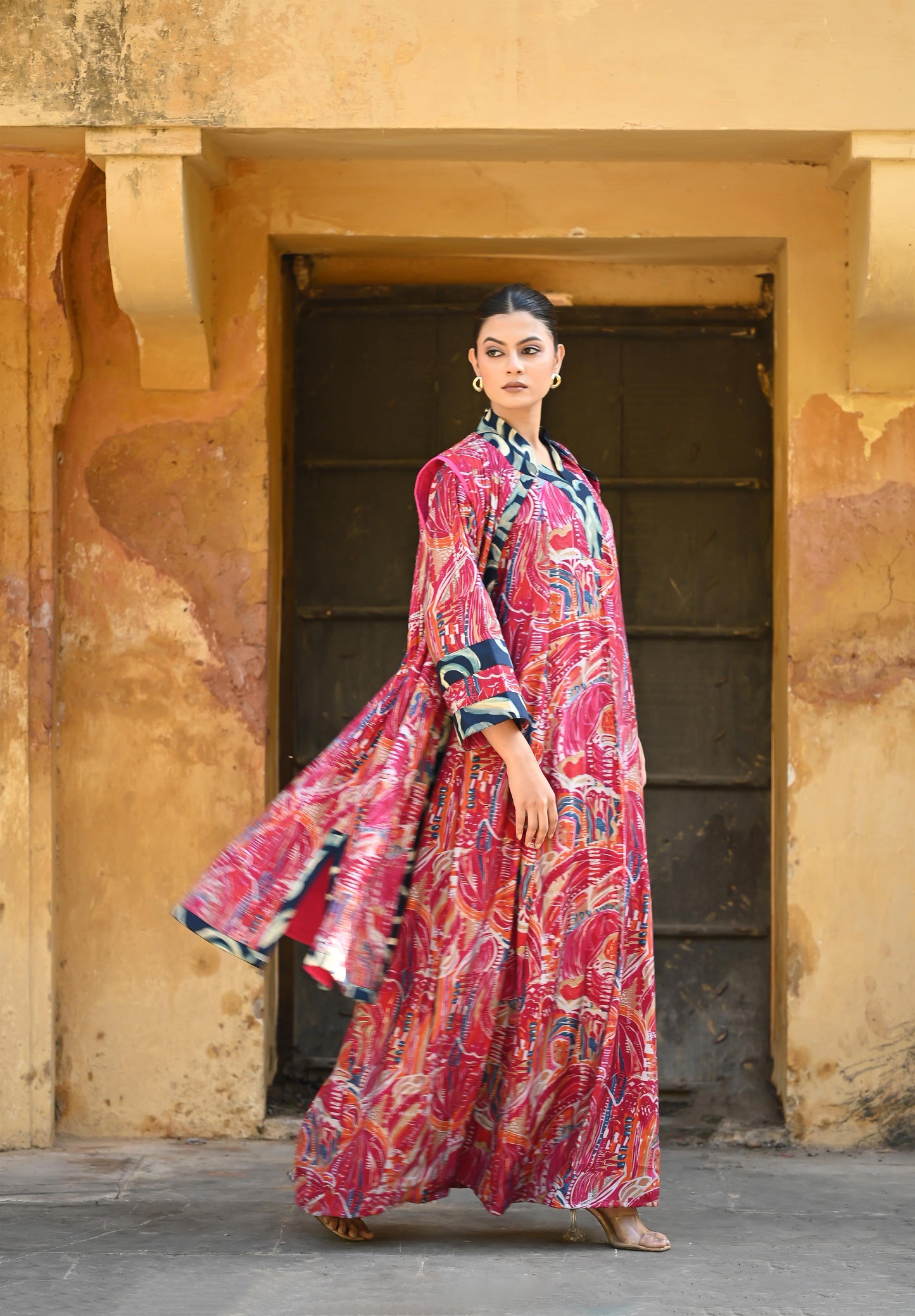 INA -SAME DAY DELIVERY-قفطان من القطن والحرير مع جاكيت شتوي مبطّن