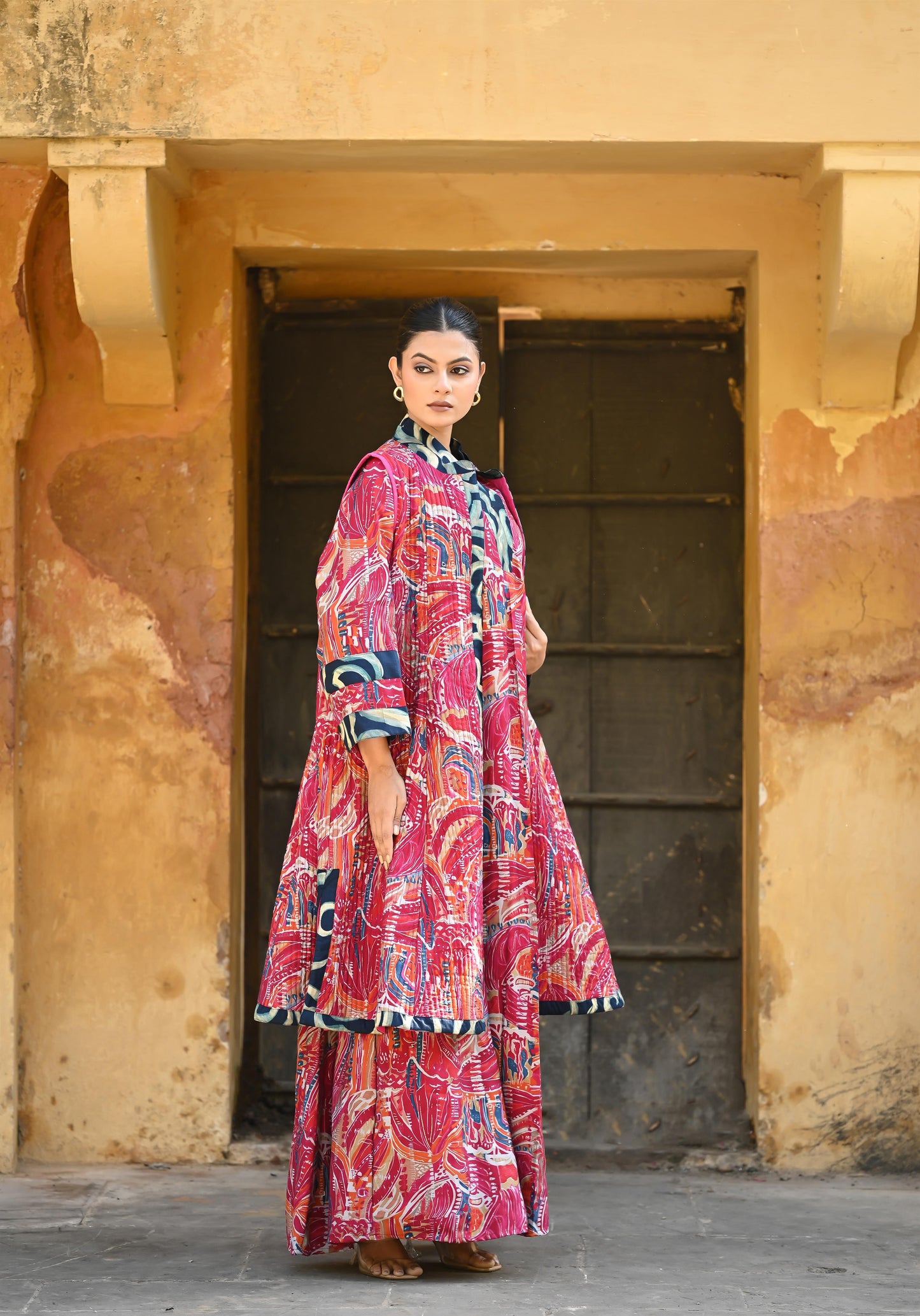 INA -SAME DAY DELIVERY-قفطان من القطن والحرير مع جاكيت شتوي مبطّن