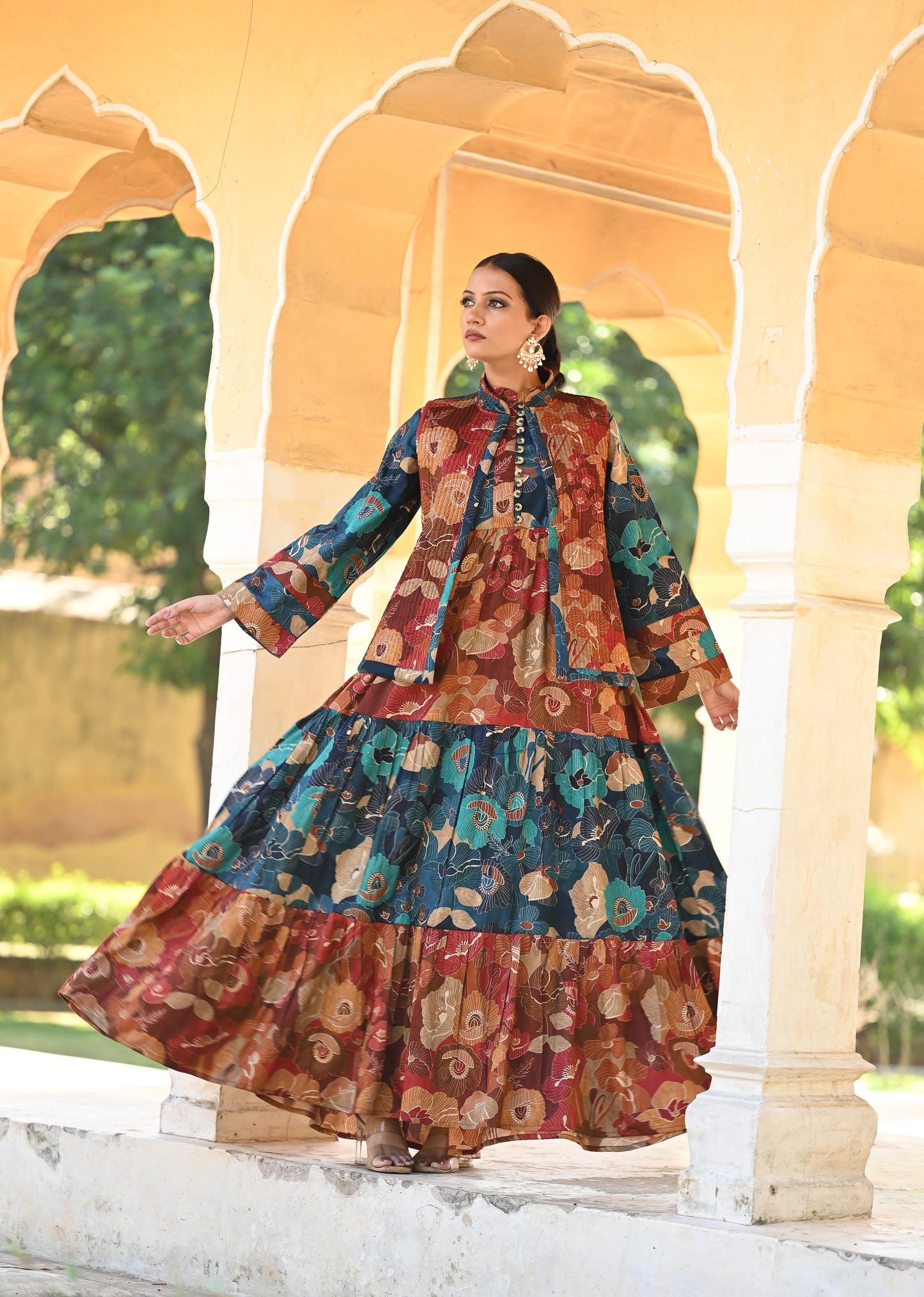 SASHA SET--DELIVERY IN 1 OR 2 DAYS-قفطان من القطن والحرير مع جاكيت شتوي مبطّن