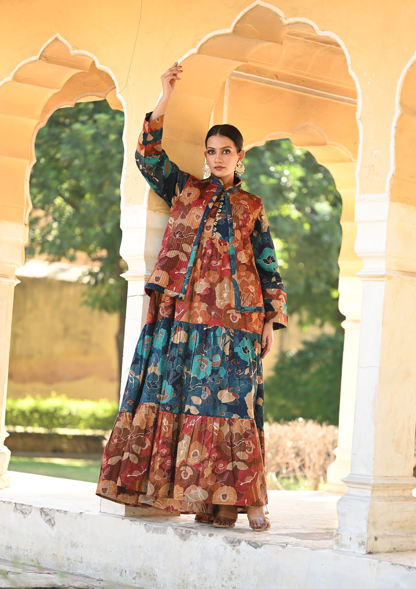 SASHA SET--DELIVERY IN 1 OR 2 DAYS-قفطان من القطن والحرير مع جاكيت شتوي مبطّن