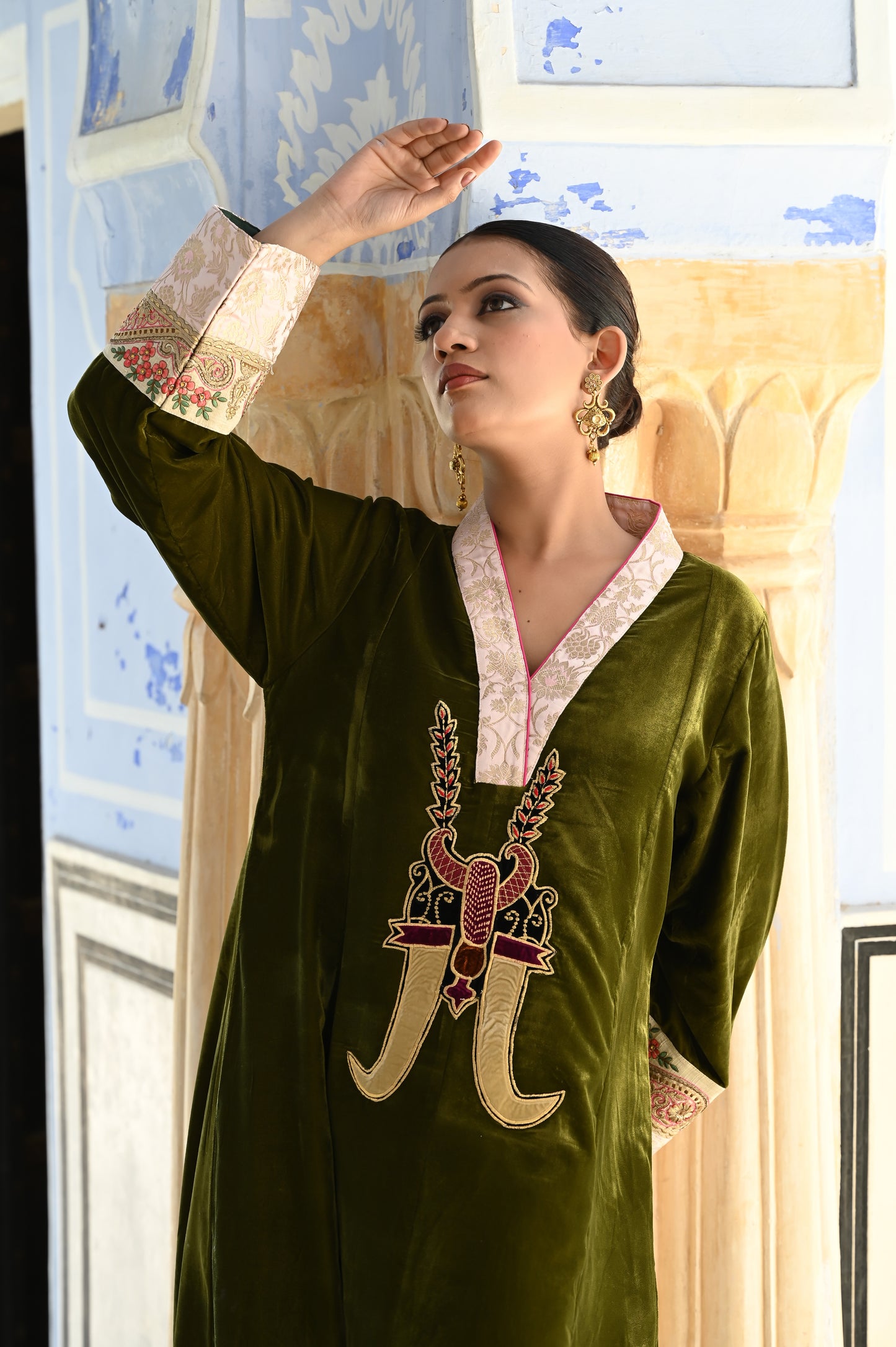 SHIVA VELVET-SAME DAY DELIVERY