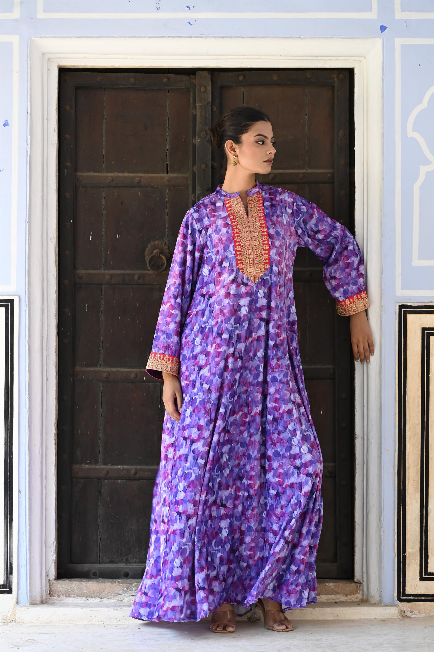 KATI VELVET -same day delivery