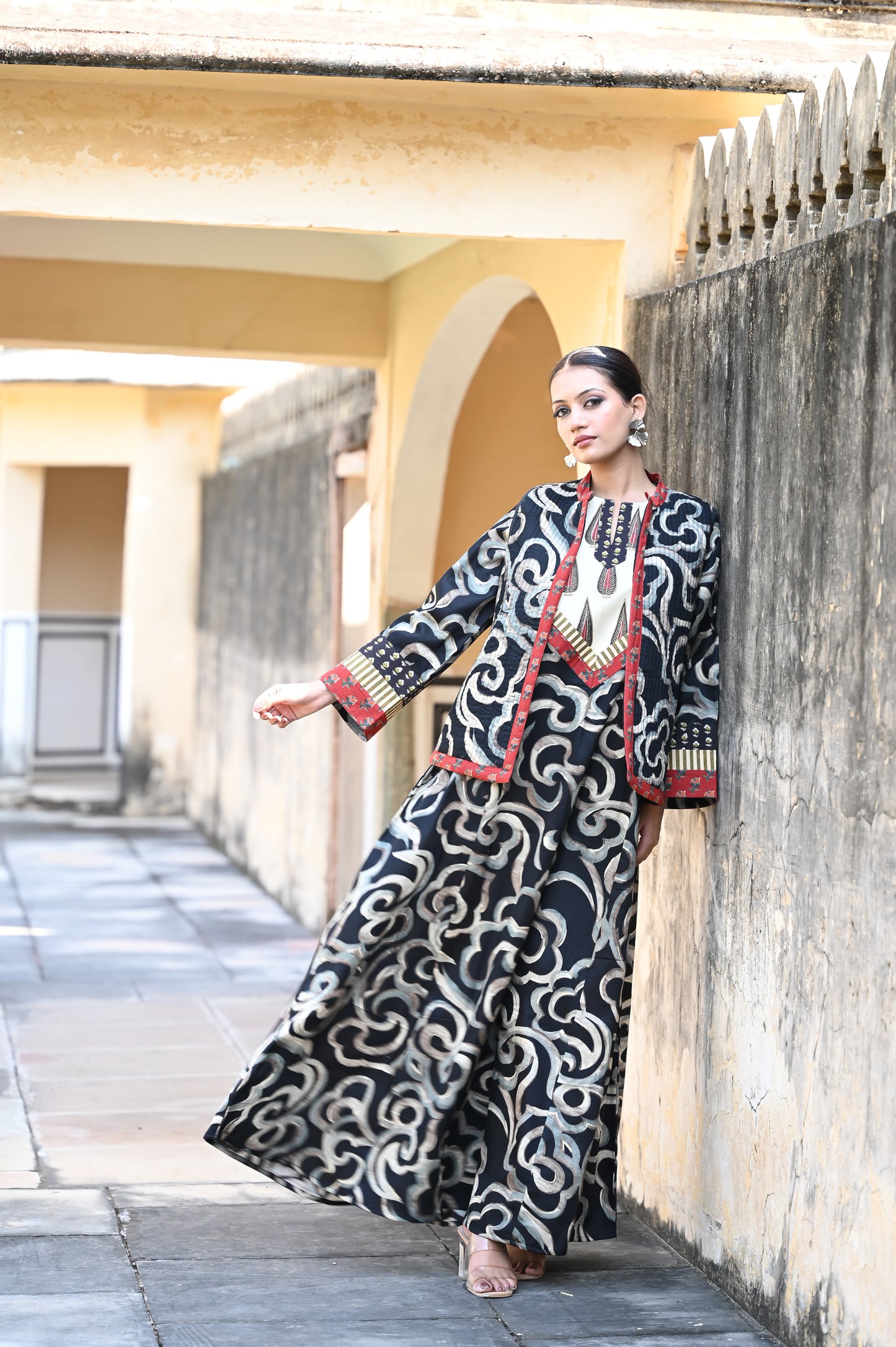 PRAVI-DELIVERY IN 1 OR 2 DAYS-قفطان من القطن والحرير مع جاكيت شتوي مبطّن