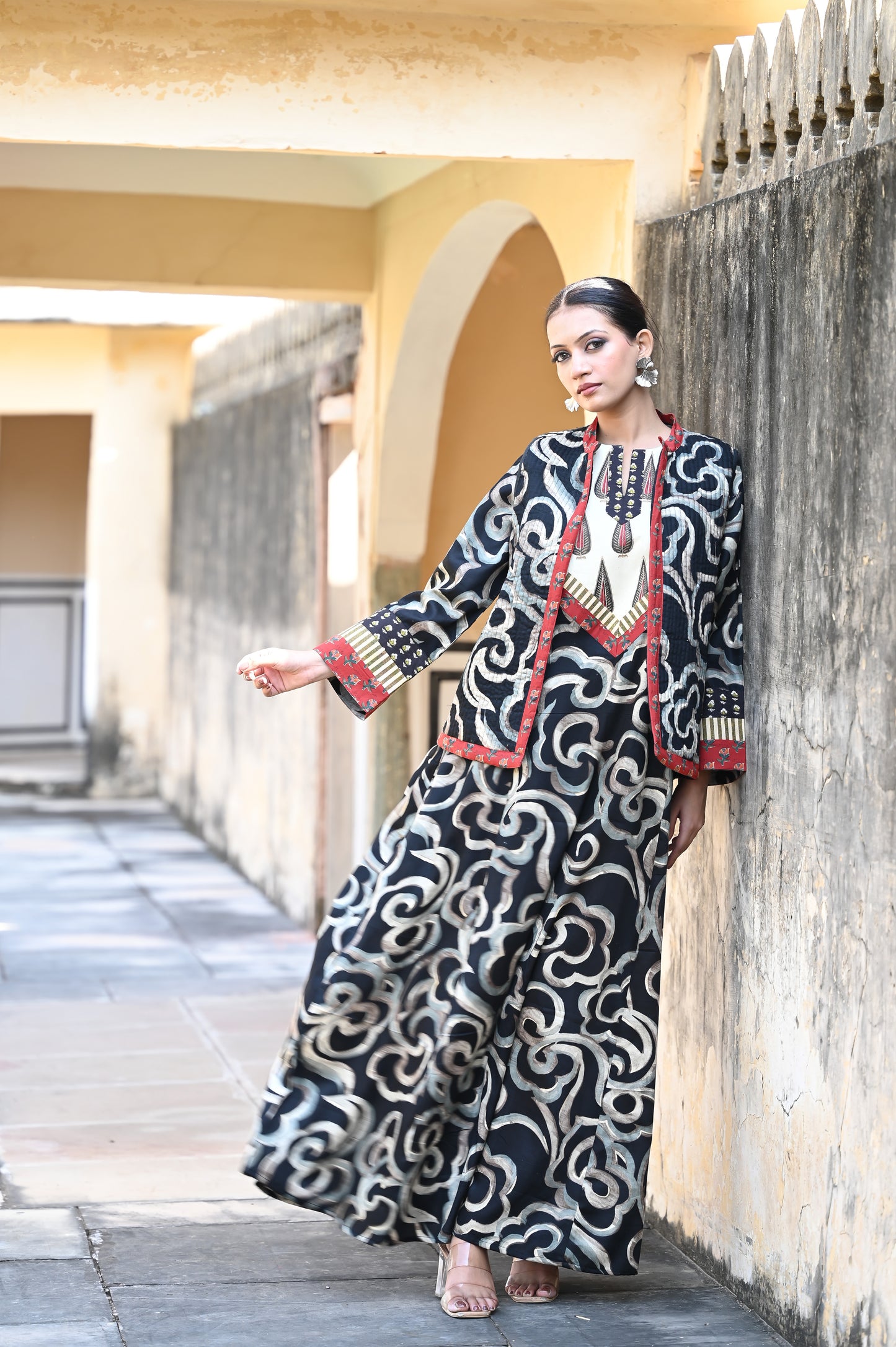 PRAVI-DELIVERY IN 1 OR 2 DAYS-قفطان من القطن والحرير مع جاكيت شتوي مبطّن