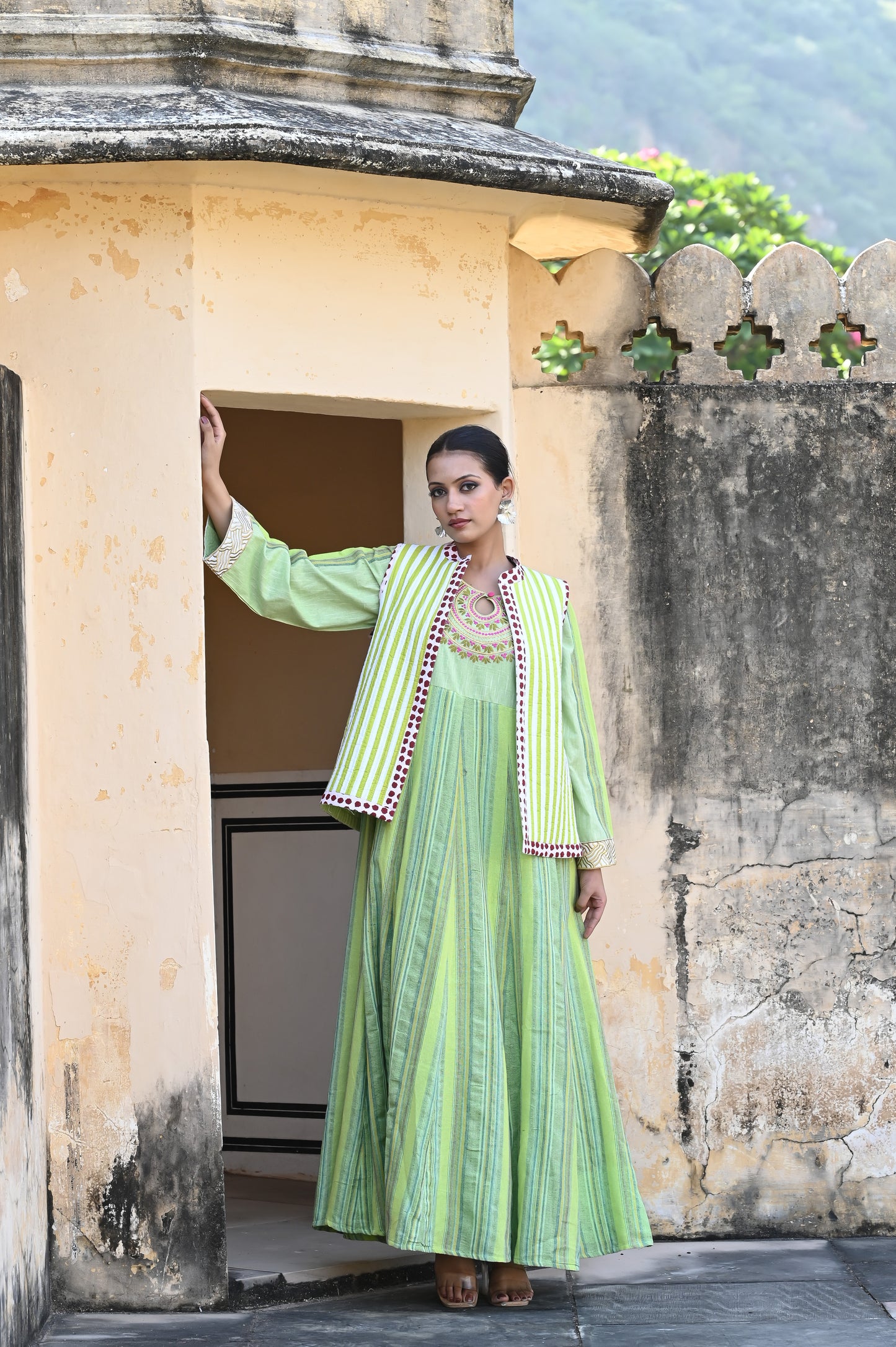 SERAYA SET GREEN-delivery in 7 to 10 days