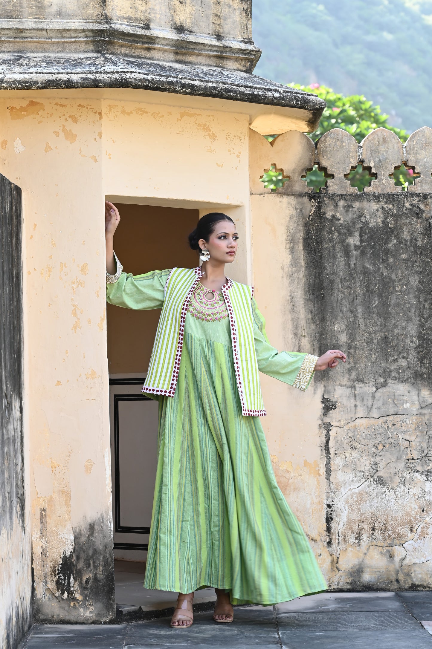 SERAYA SET GREEN-delivery in 7 to 10 days