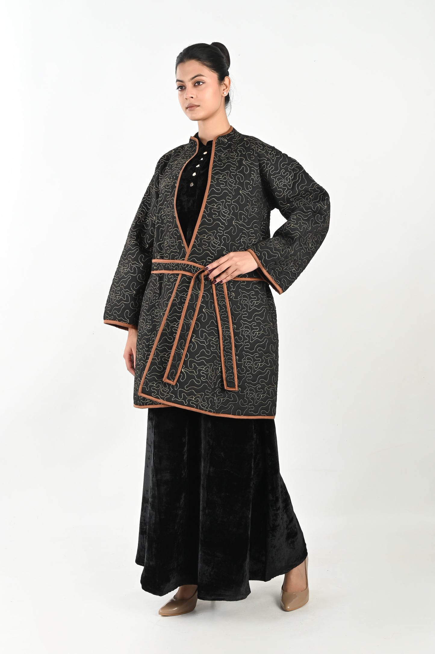 AGNI-VELVET KAFTAN AND JACKET SET-DELIVERY IN 7 TO 10 DAYS