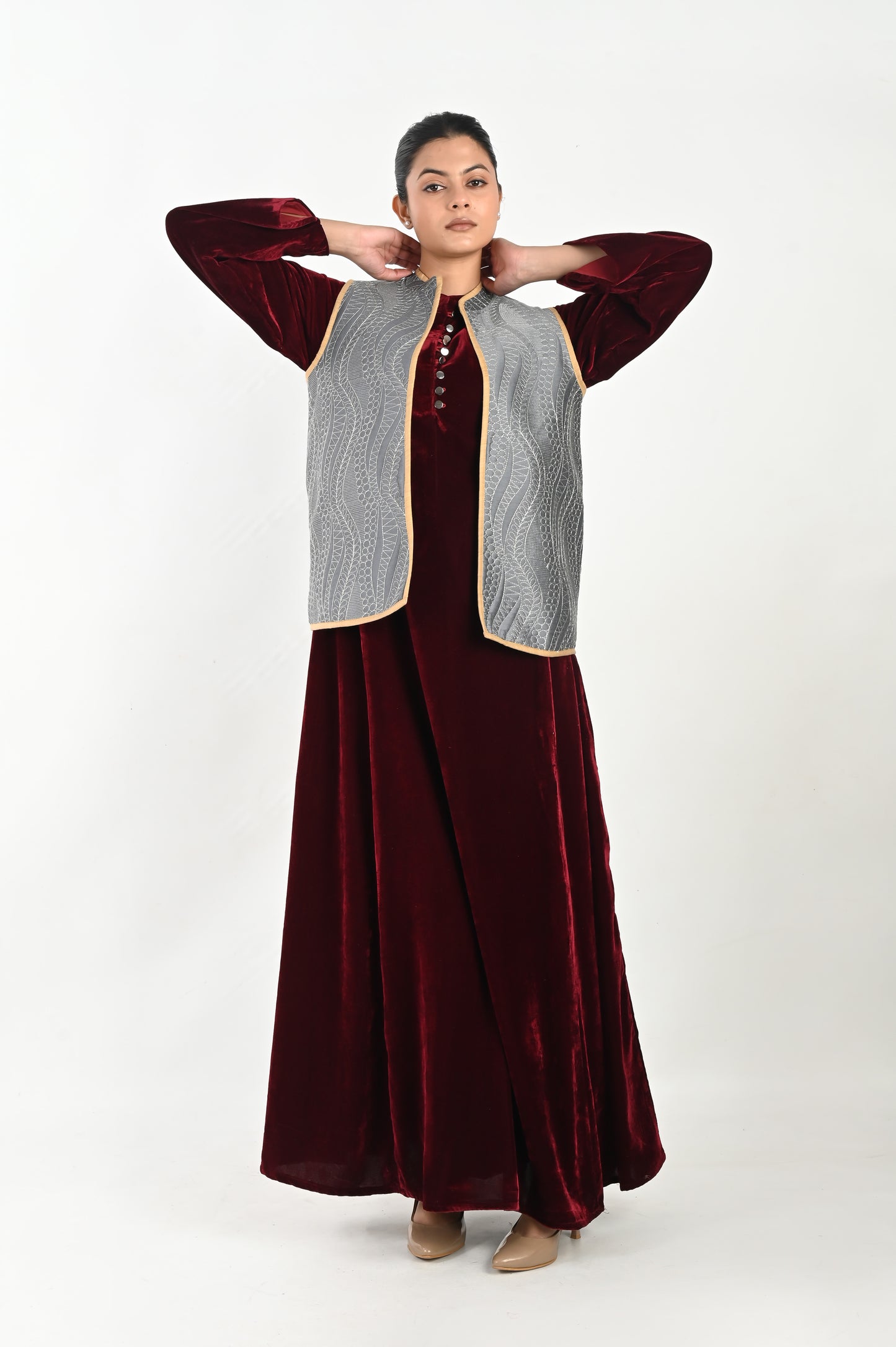 DHARAA MAROON AND GREY-VELVET KAFTAN AND QUILTED EMBROIDERED JACKET SET-DELIVERY IN 7 TO 10 DAYS