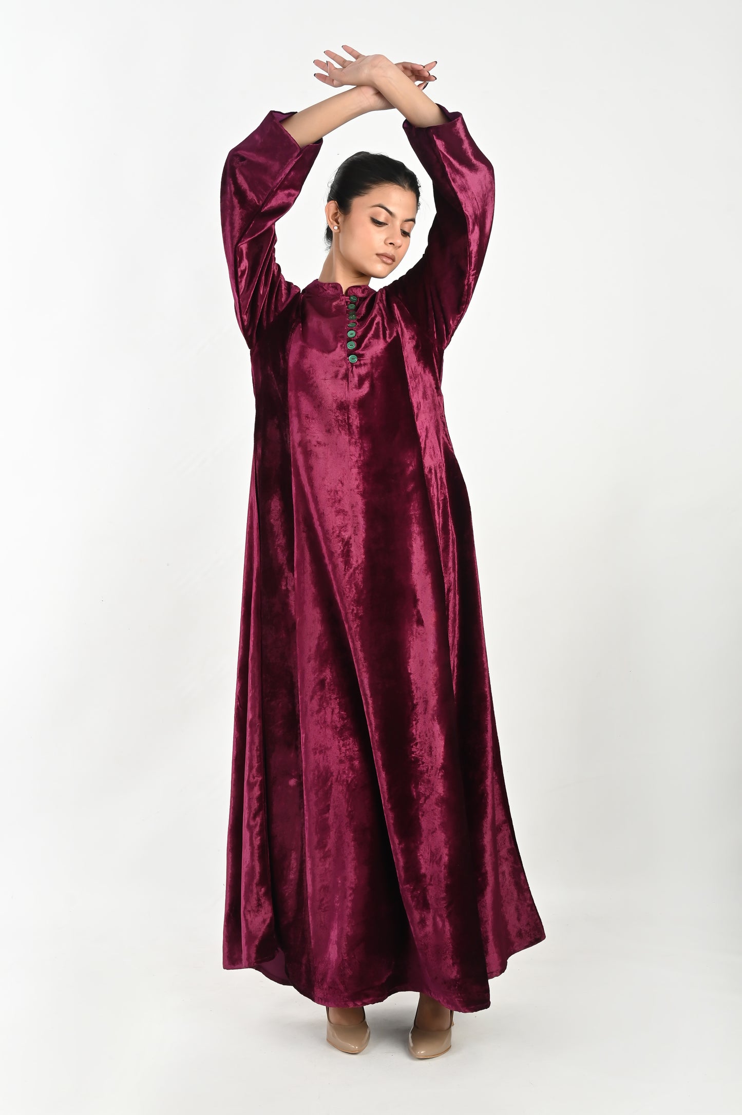 DHARAA MAROON AND GREEN-VELVET KAFTAN AND QUILTED EMBROIDERED JACKET SET-DELIVERY IN 7 TO 10 DAYS