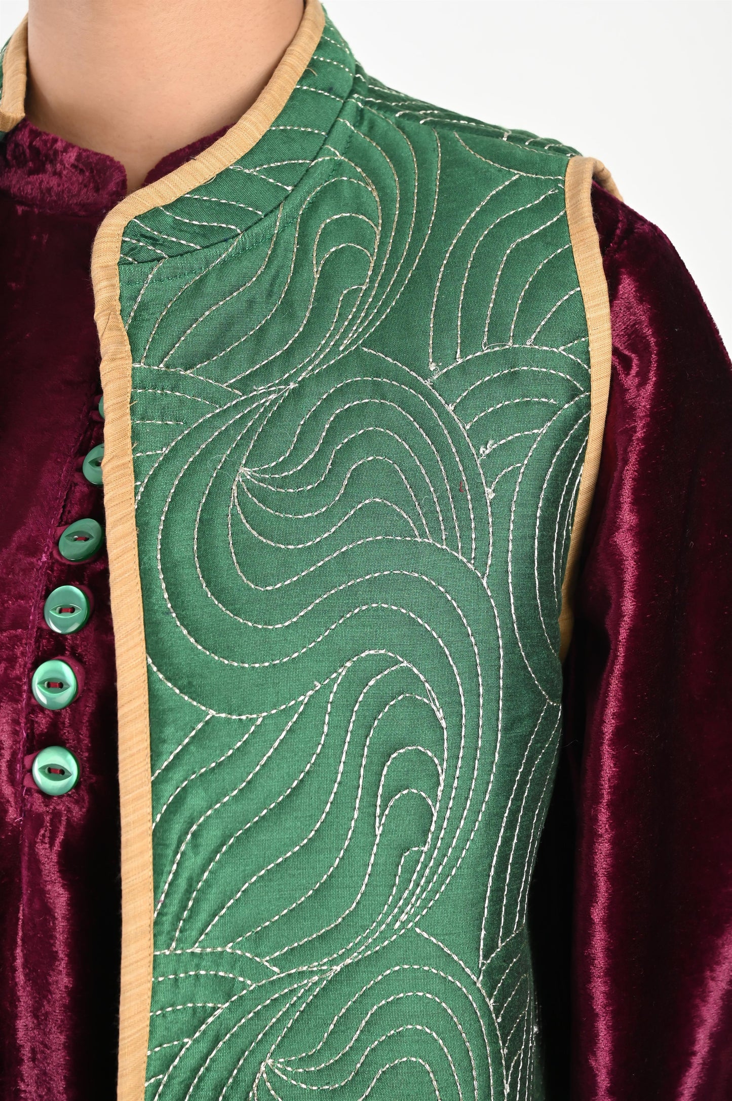DHARAA MAROON AND GREEN-VELVET KAFTAN AND QUILTED EMBROIDERED JACKET SET-DELIVERY IN 7 TO 10 DAYS