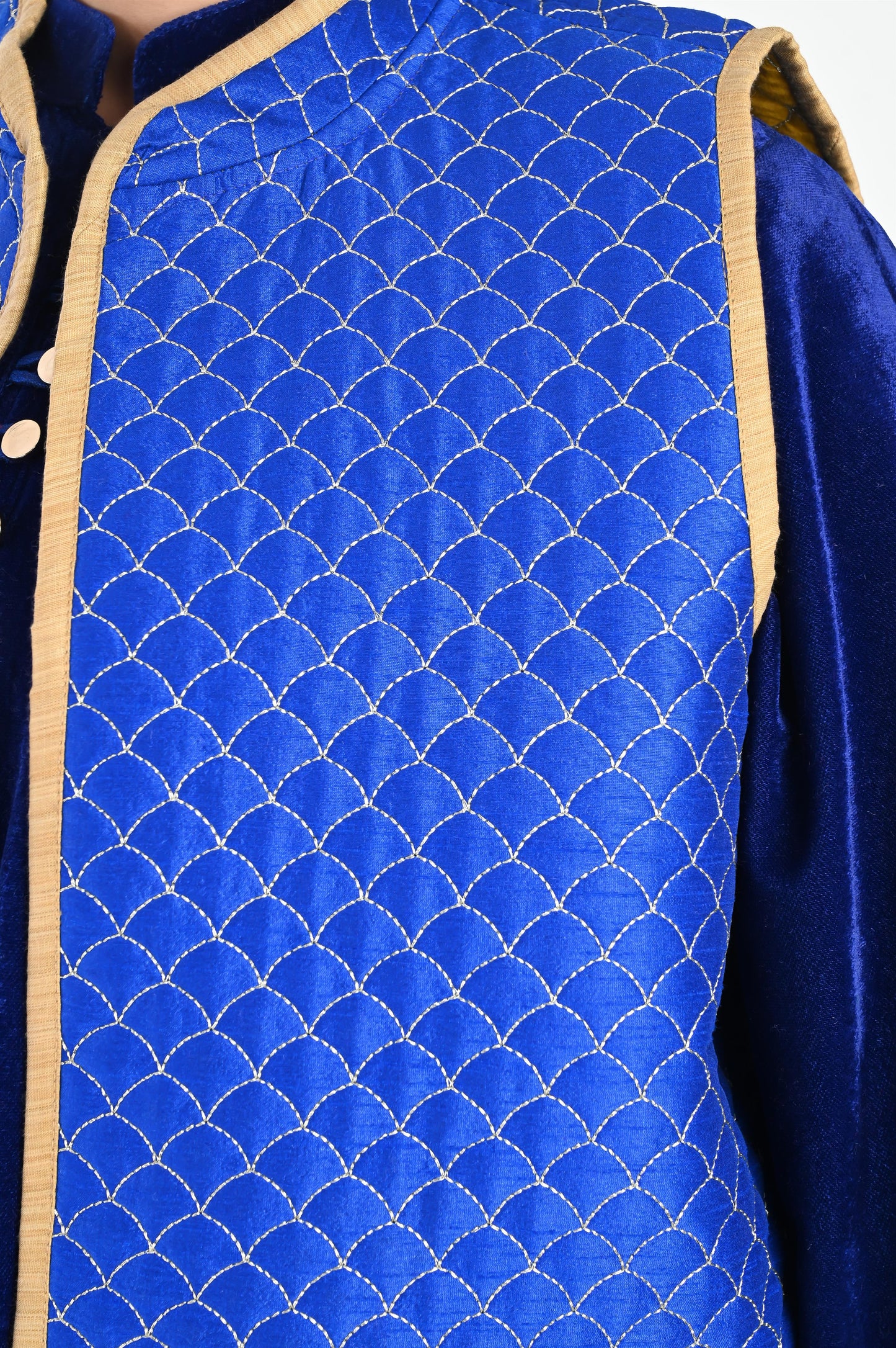 DHARAA BLUE-VELVET KAFTAN AND QUILTED EMBROIDERED JACKET SET-DELIVERY IN 7 TO 10 DAYS (Copy)
