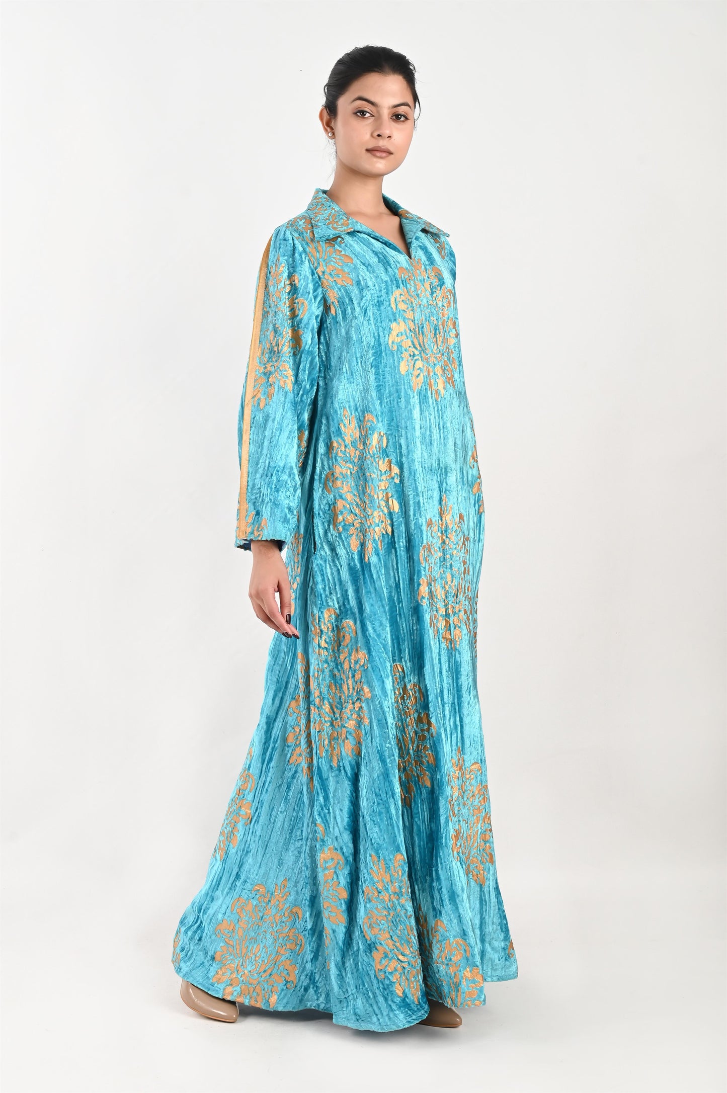 AGNEYA VELVET BLUE-DELIVERY IN 7 TO 10 DAYS