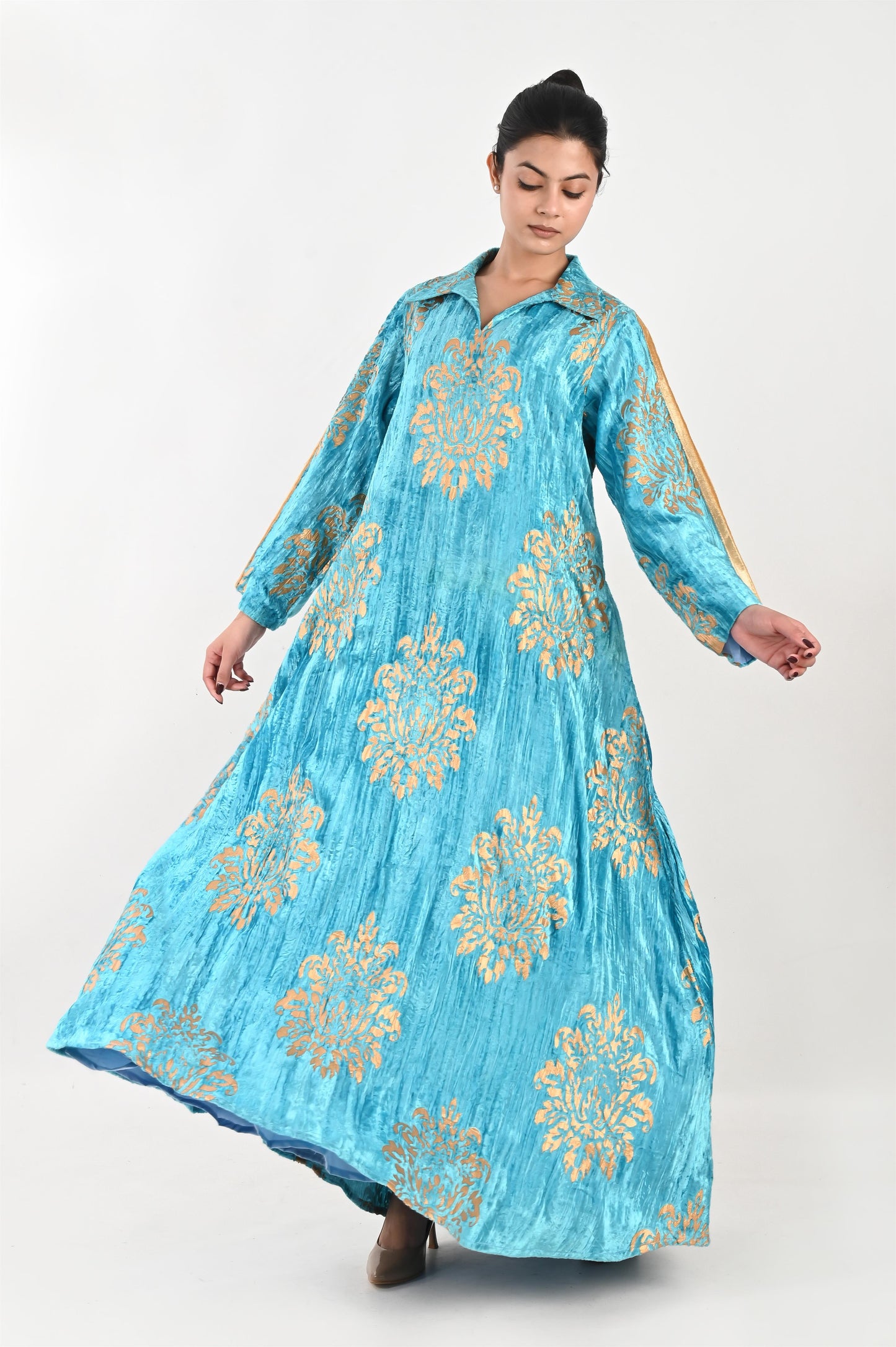 AGNEYA VELVET BLUE-DELIVERY IN 7 TO 10 DAYS