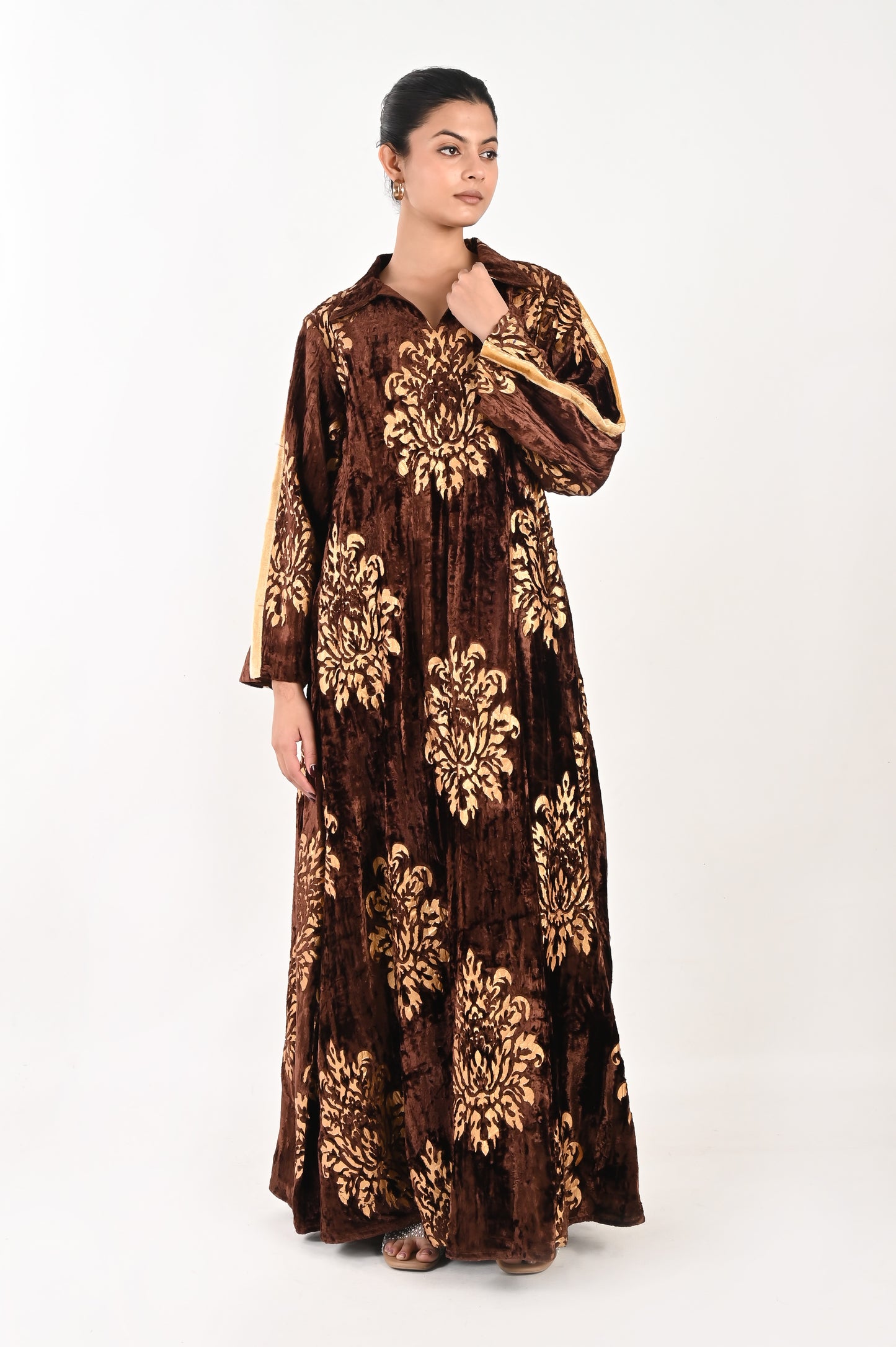 AGNEYA VELVET BROWN-DELIVERY IN 7 TO 10 DAYS