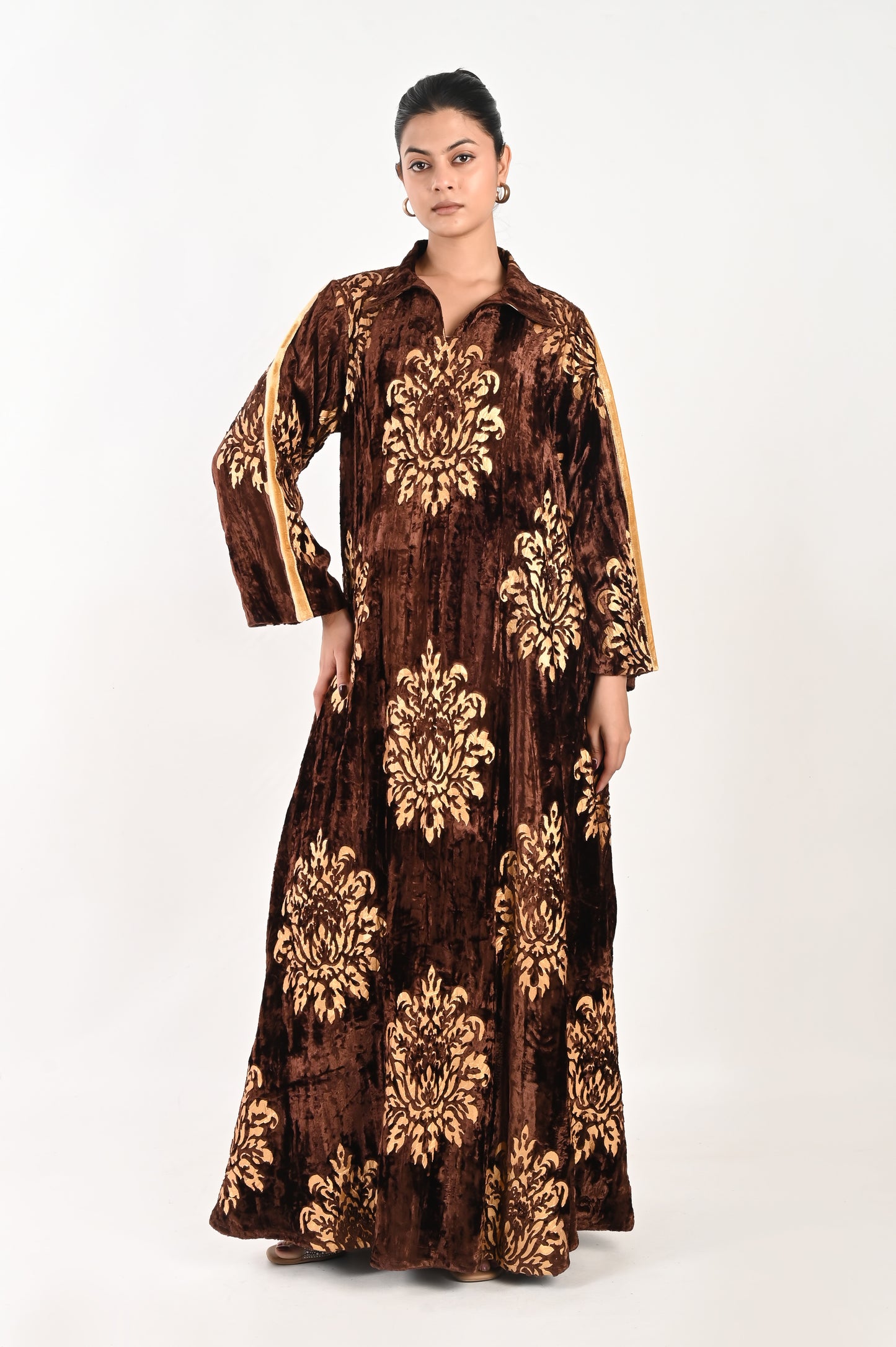 AGNEYA VELVET BROWN-DELIVERY IN 7 TO 10 DAYS