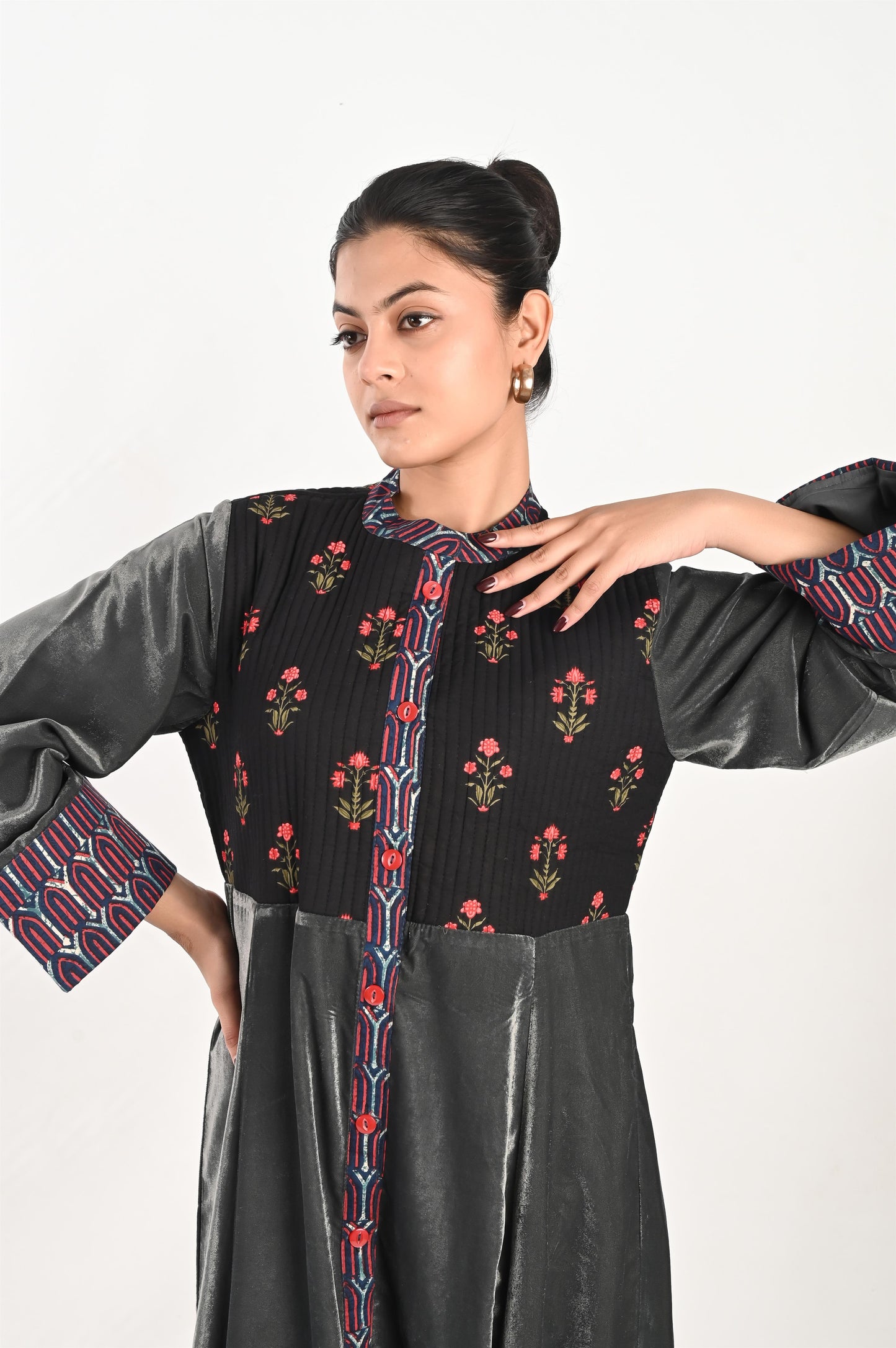 KASHVI VELVET AND QUILTED COTTON KAFTAN-DELIVERY IN 7 TO 10 DAYS