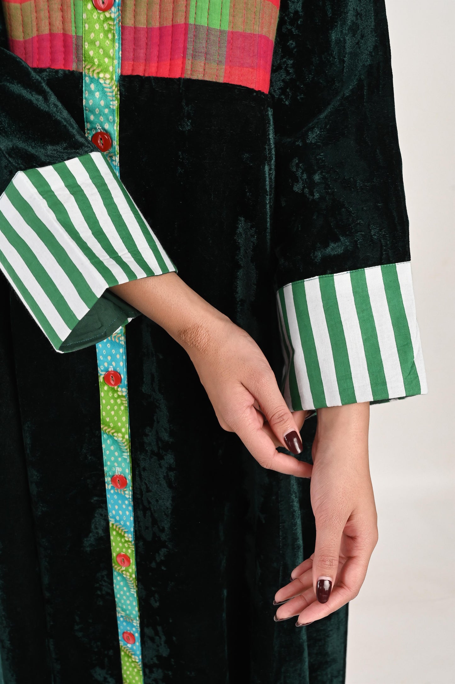 MAYA  VELVET AND QUILTED COTTON KAFTAN-DELIVERY IN 7 TO 10 DAYS