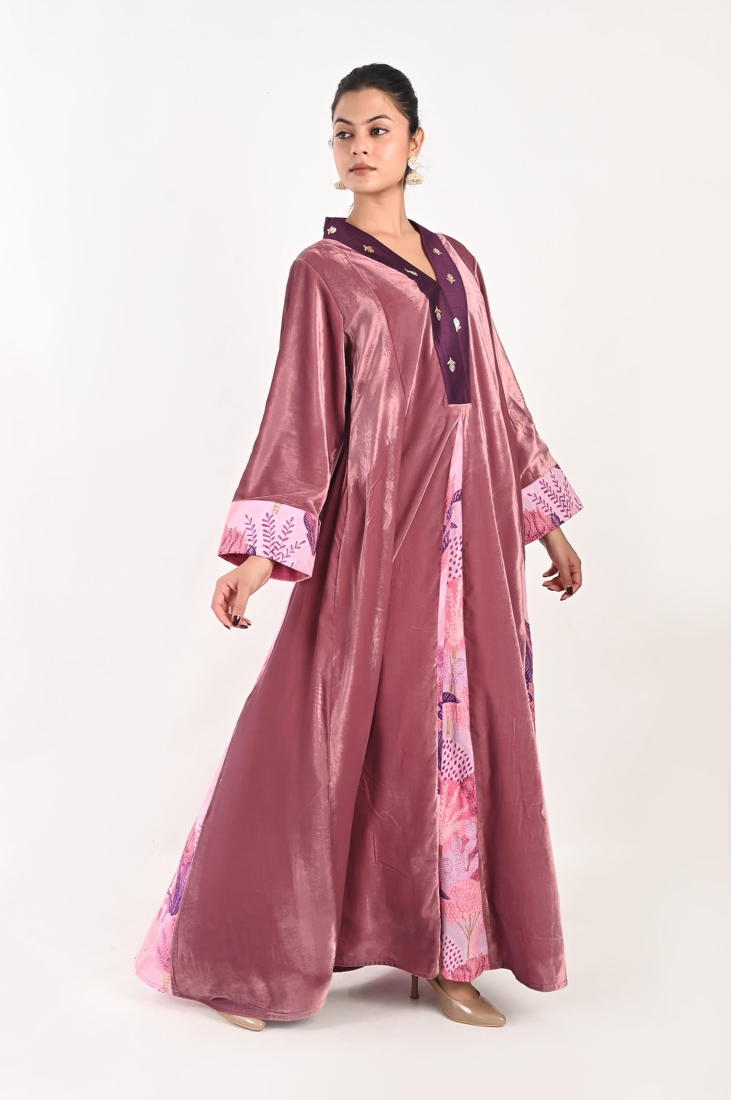 AVNI  VELEVT KAFTAN-DELIVERY IN 1 TO 2 DAYS