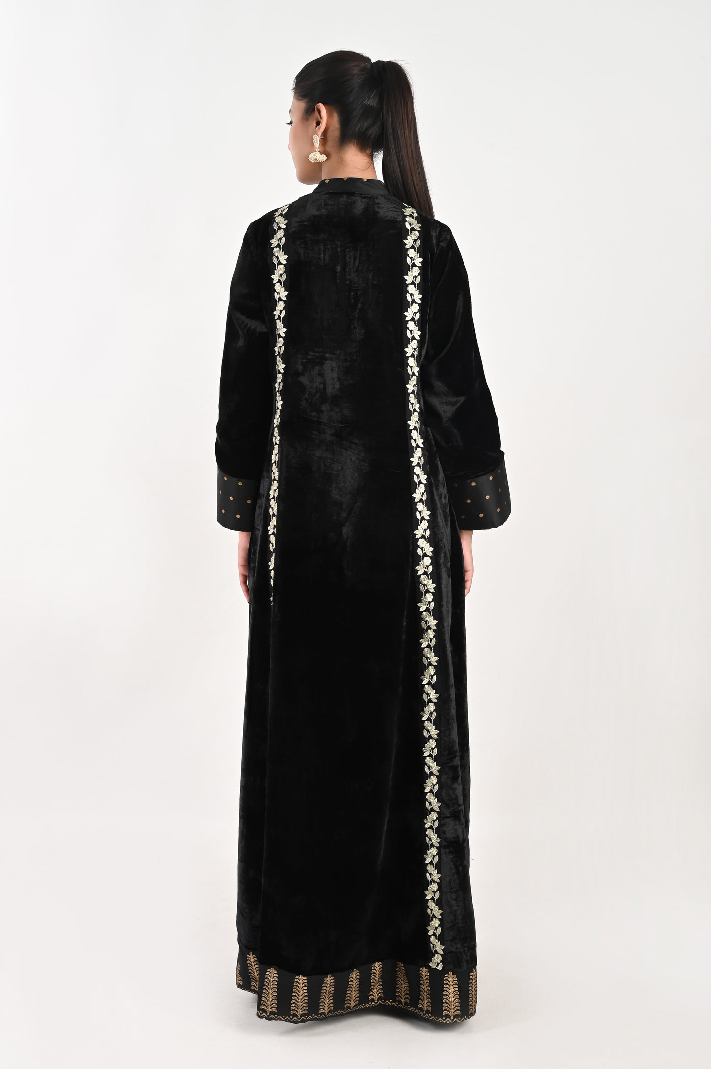 KAASHVI BLACK VELEVT KAFTAN