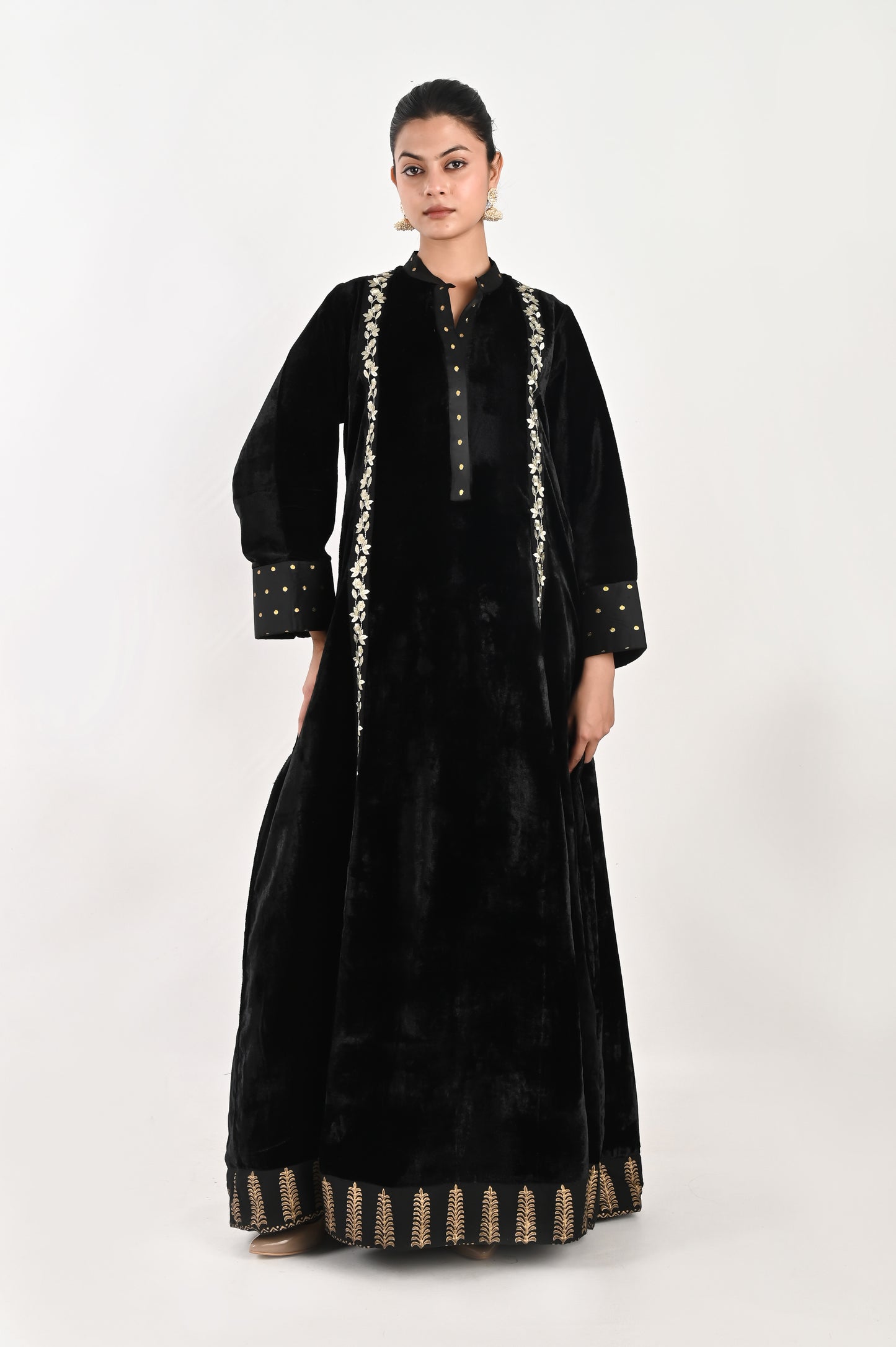 KAASHVI BLACK VELEVT KAFTAN