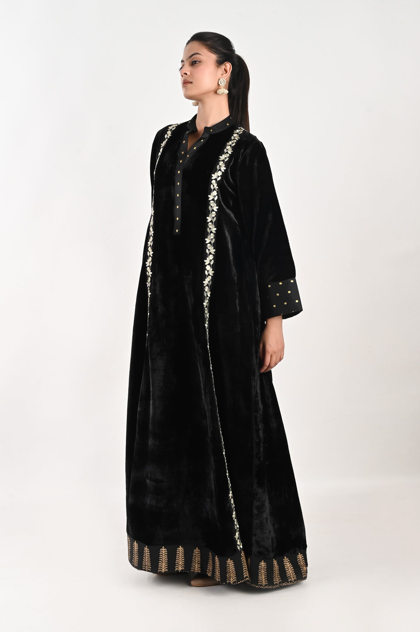 KAASHVI BLACK VELEVT KAFTAN