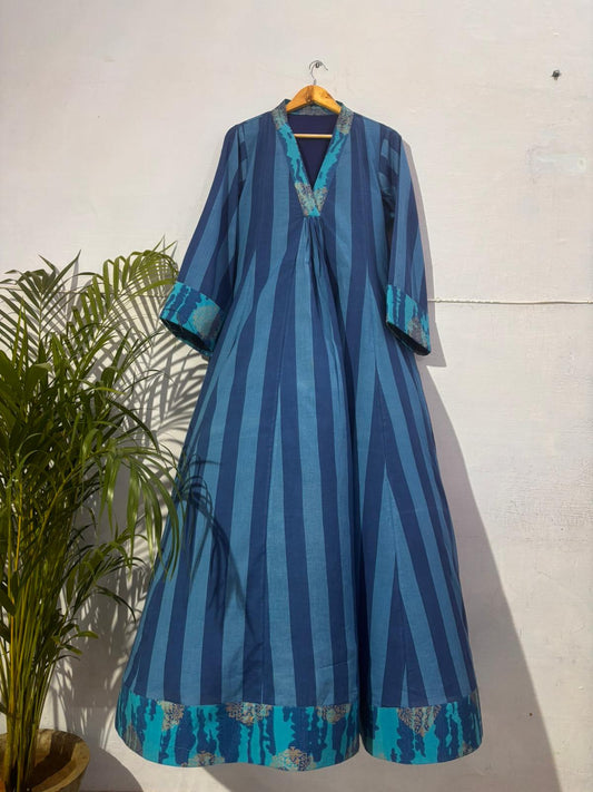 Isha  blue-delivery in 7 to 10 days