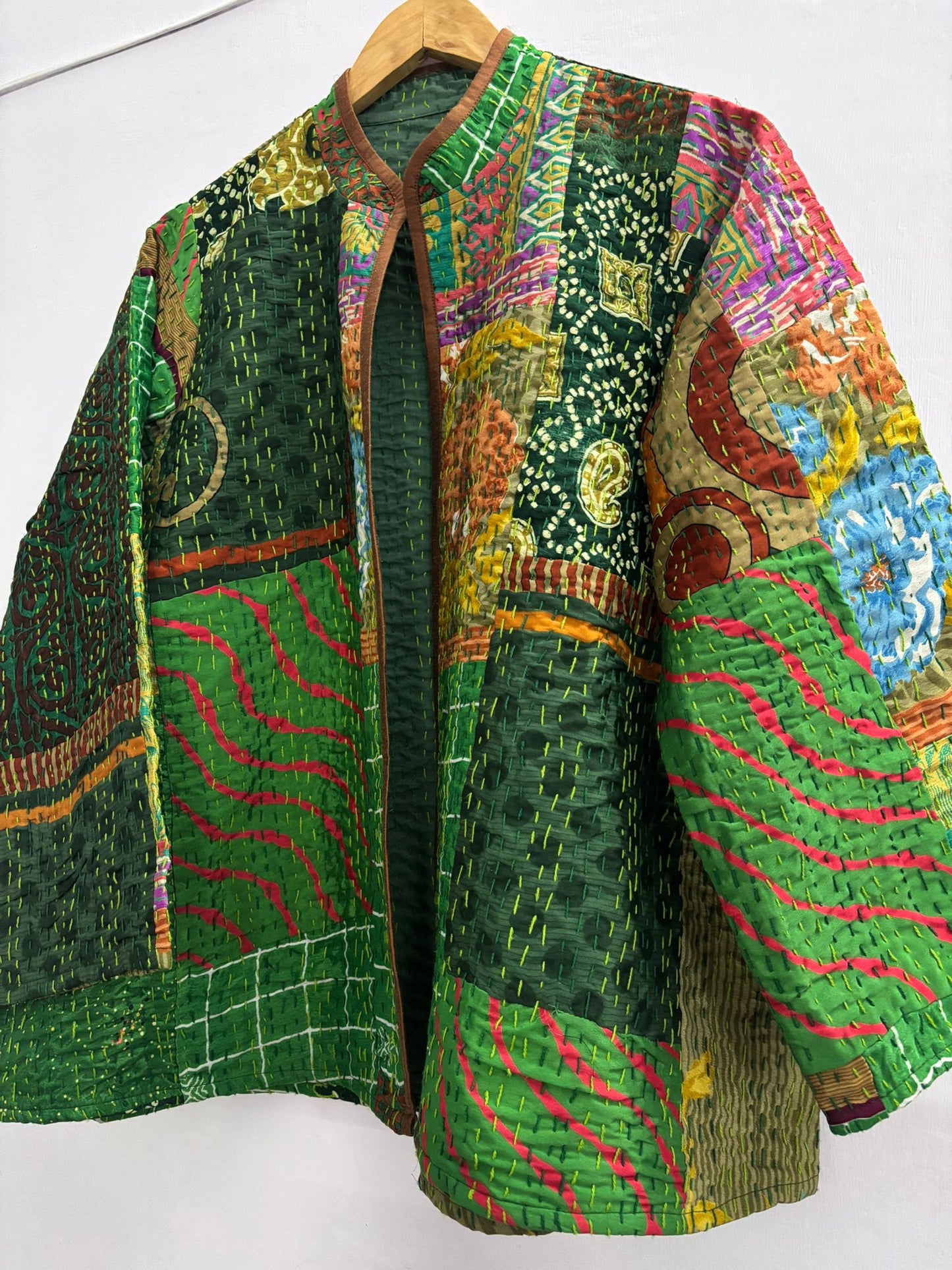 MANAH VINTAGE SILK AND COTTON HANDMADE  GREEN JACKET- DELIVERY IN 7 TO 10 DAYS