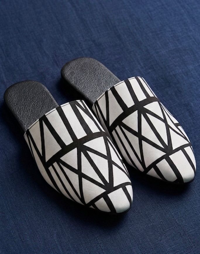 PRAVI SHOES-DELIVERY IN 5 TO 6 DAYS