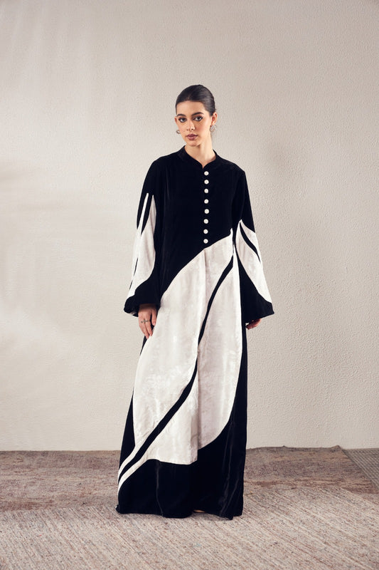 PRAVDA VELEVT KAFTAN-DELIVERY IN 10 TO 12 DAYS